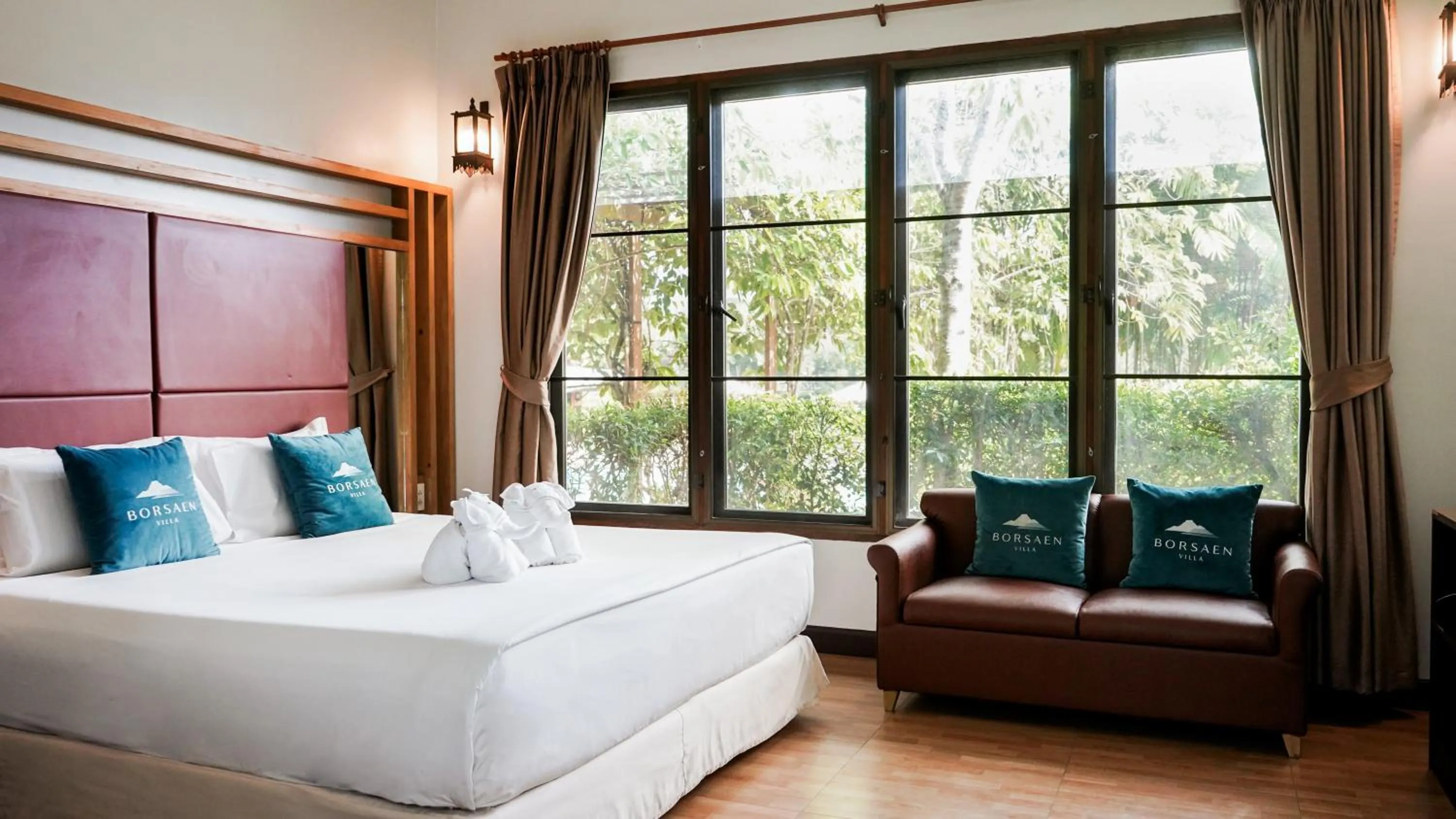 Bedroom, Bed in Bor Saen Pool Villa