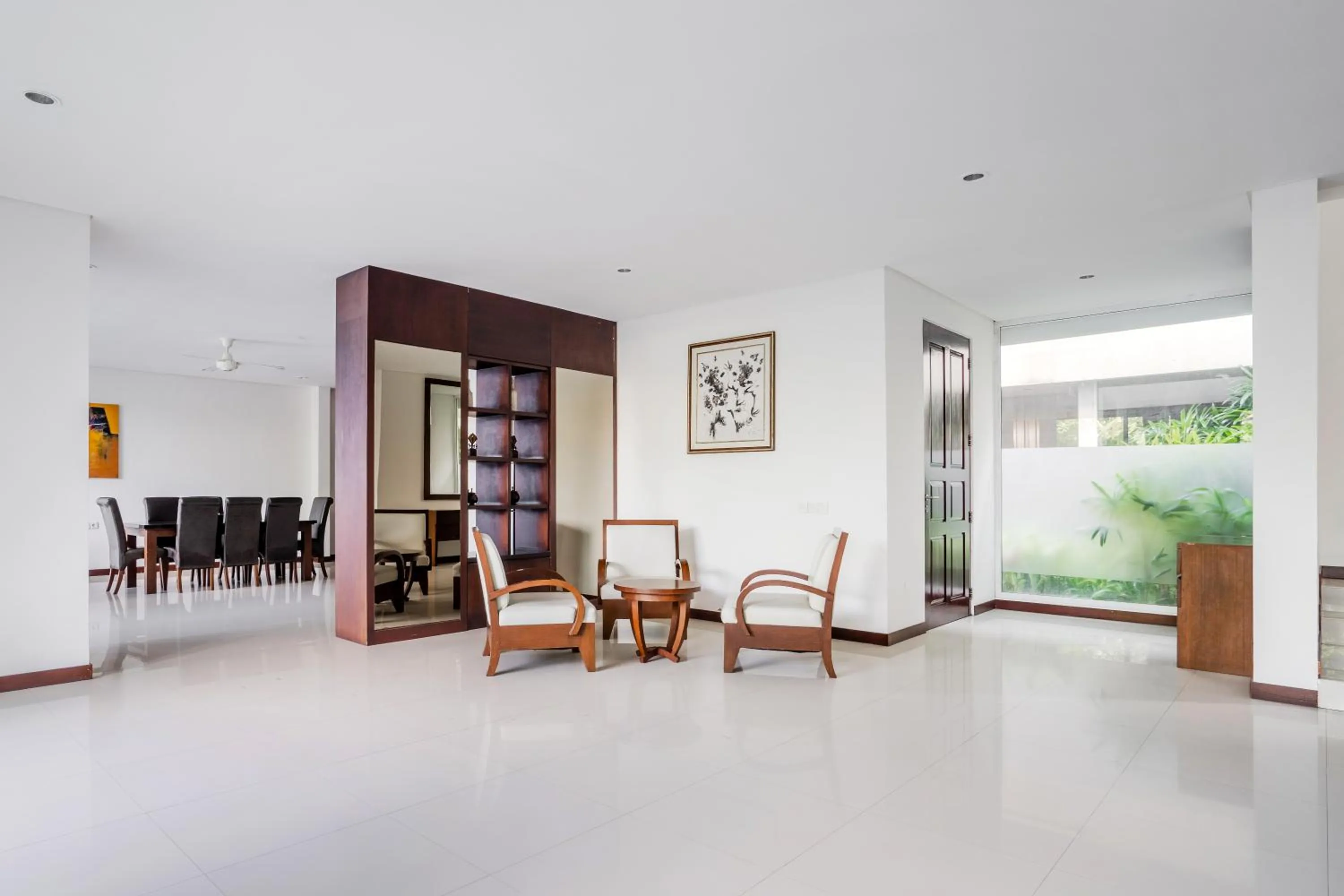 Seating area in Danoya Private Luxury Residences