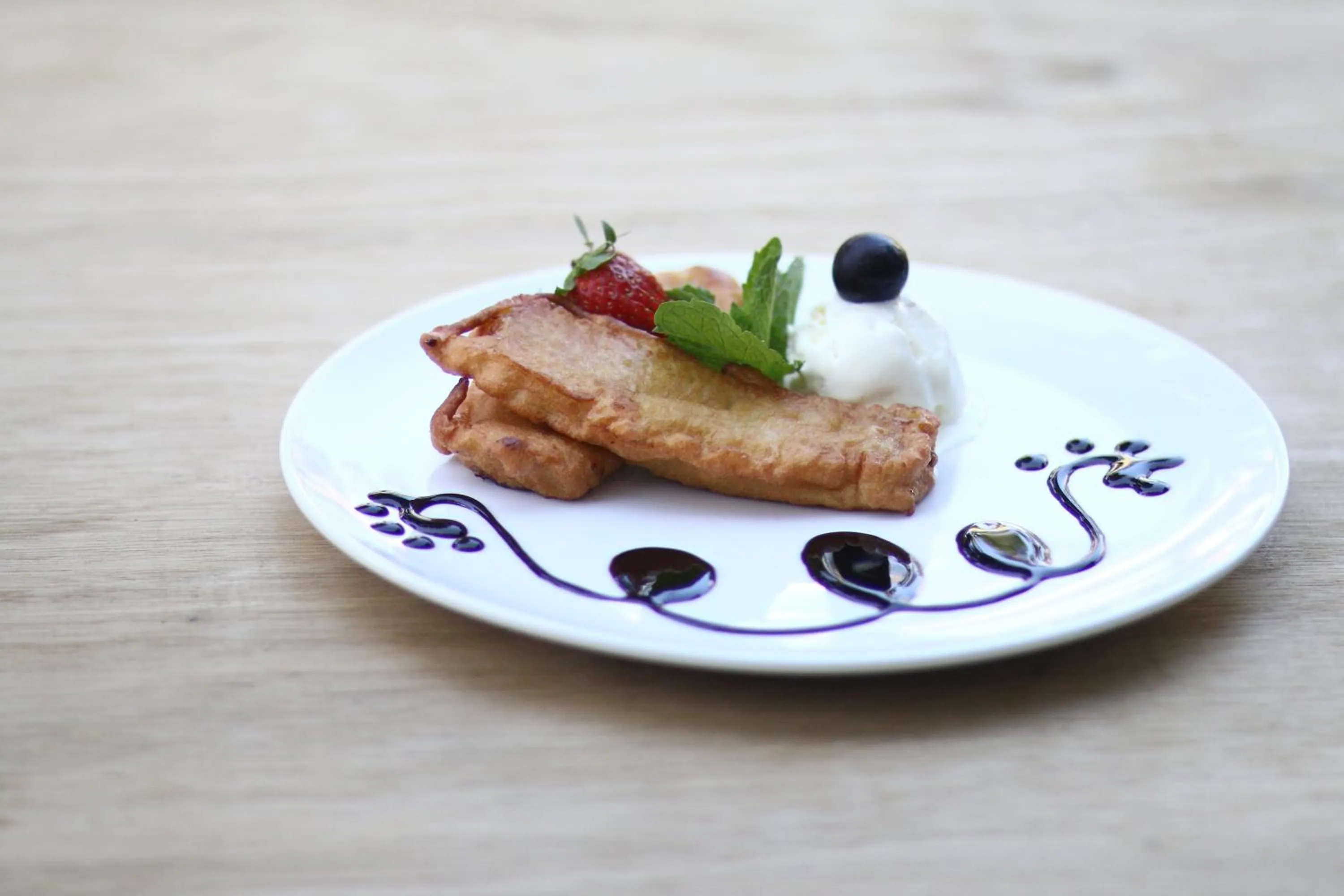 Lunch in Danoya Private Luxury Residences