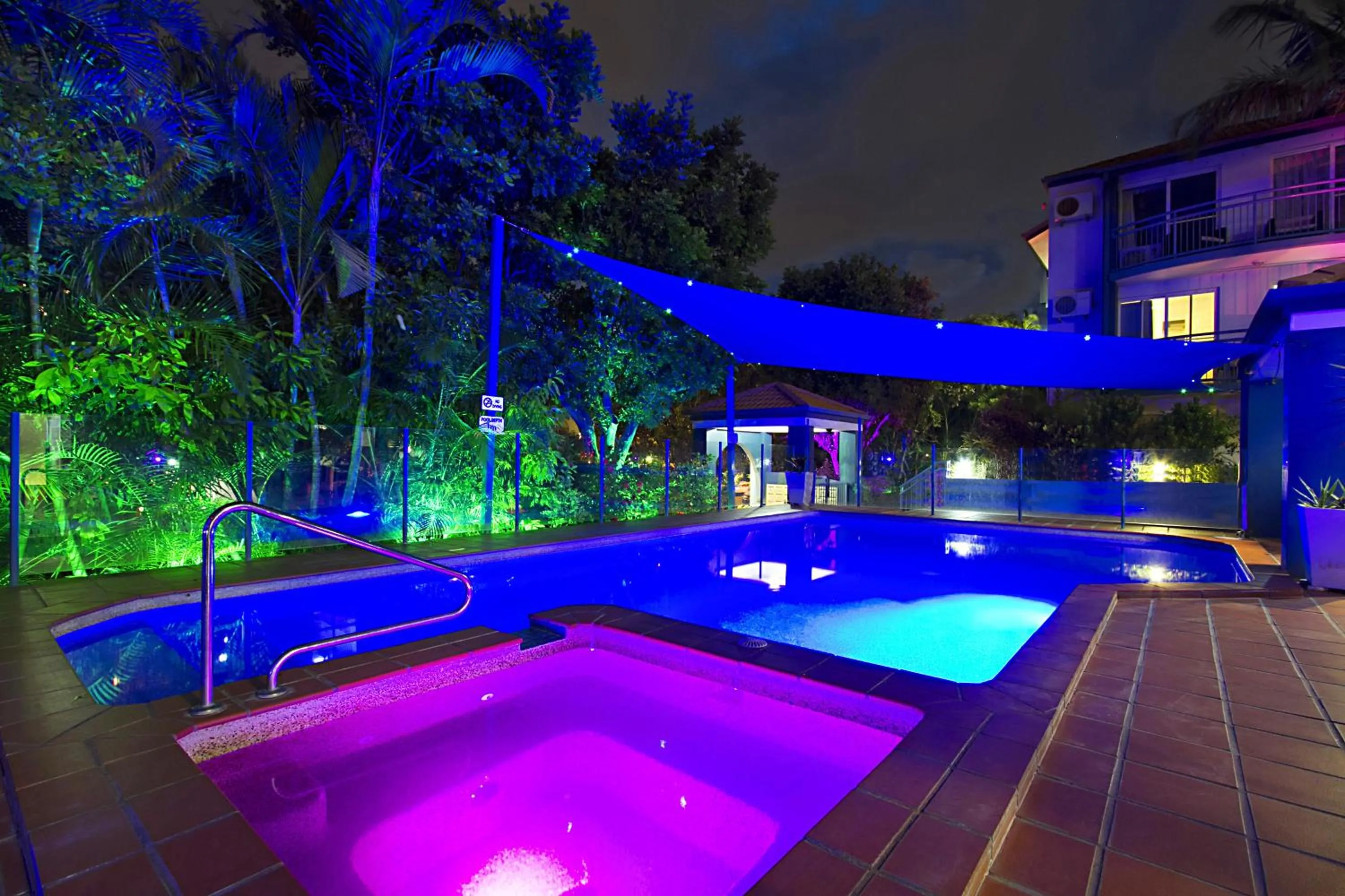 Night in Santana Resort Surfers Paradise