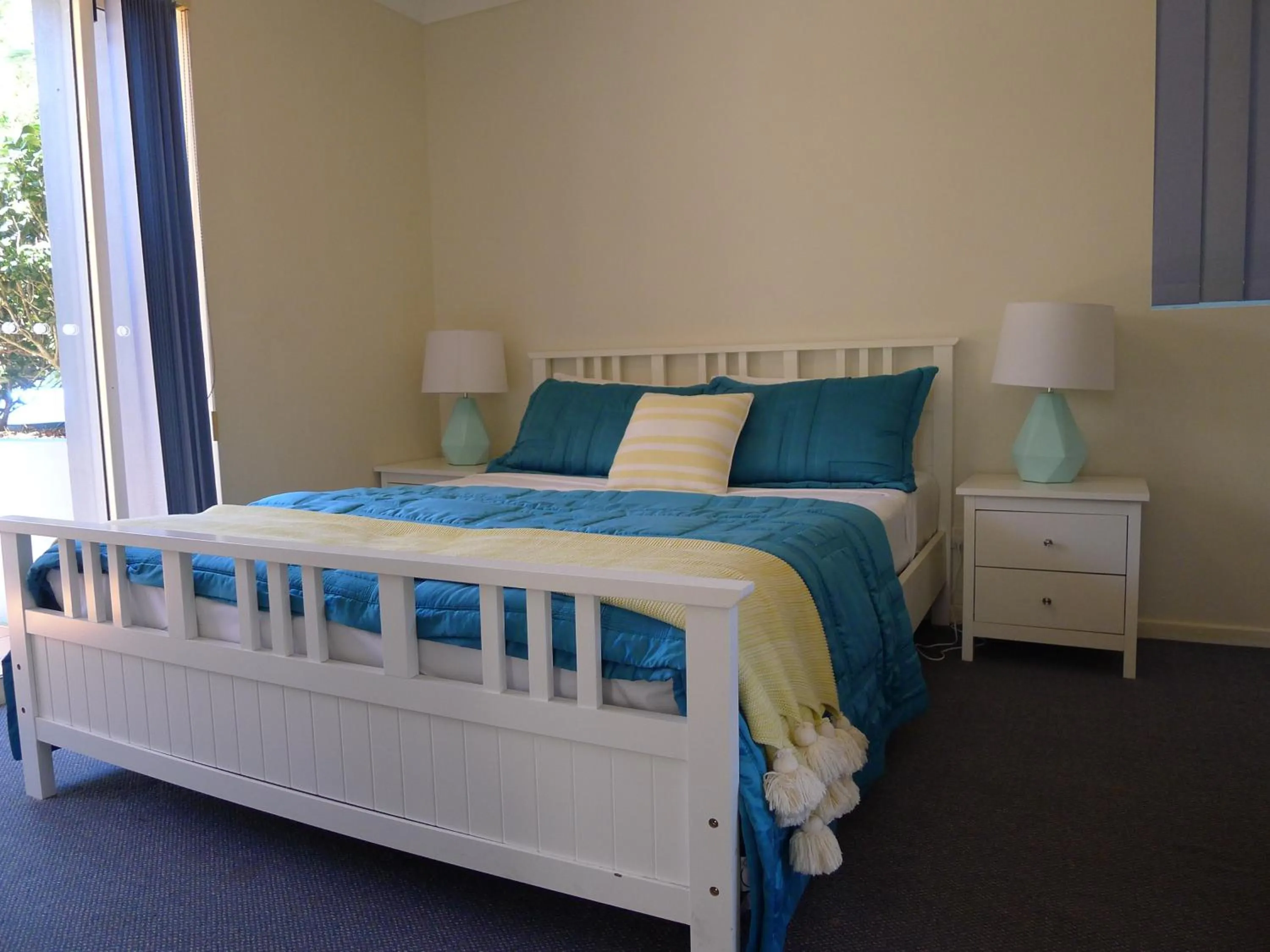 Bedroom, Bed in Santana Resort Surfers Paradise