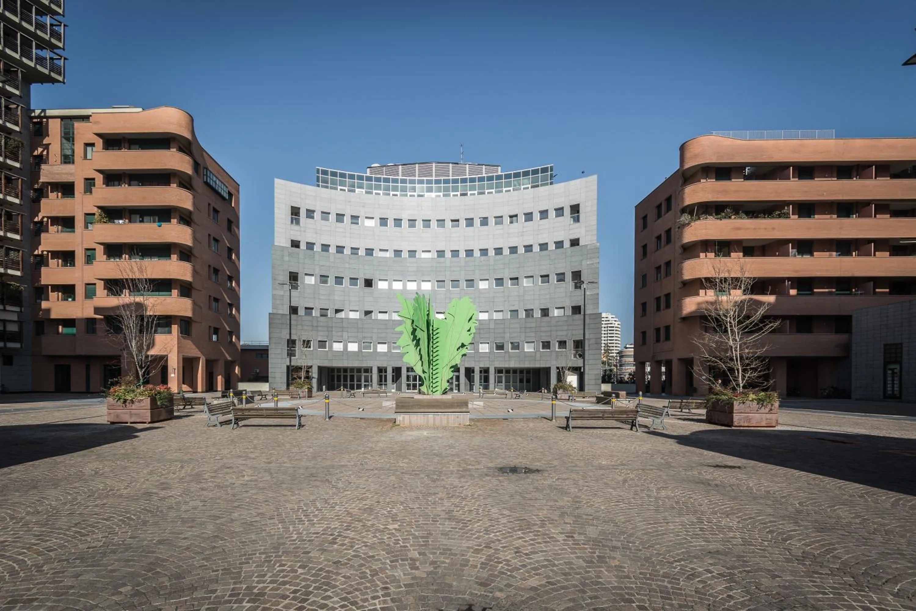 Property building in 4 Star Family & Friends Apt - Self Check-in