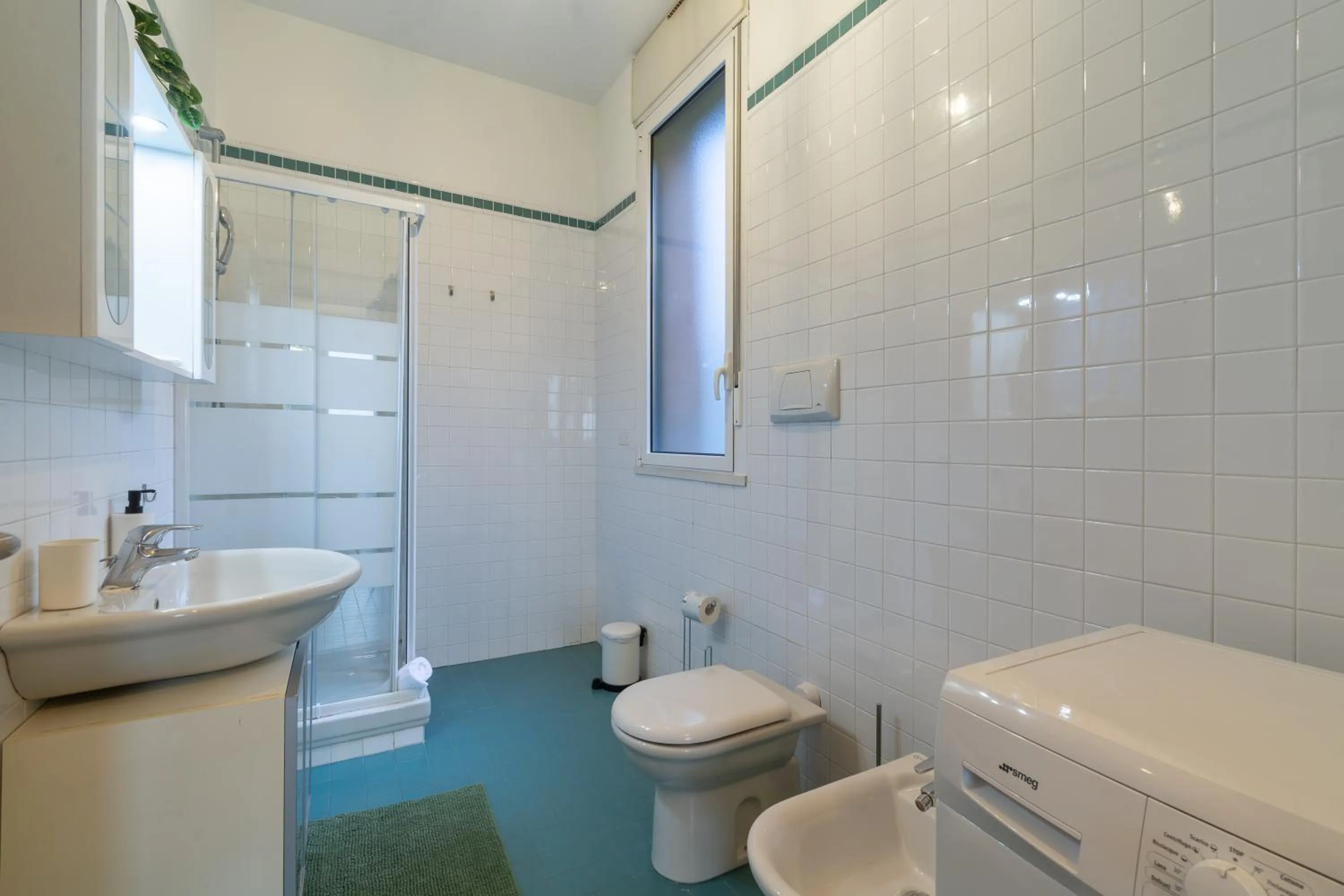 4 Star Family & Friends Apt - Self Check-in