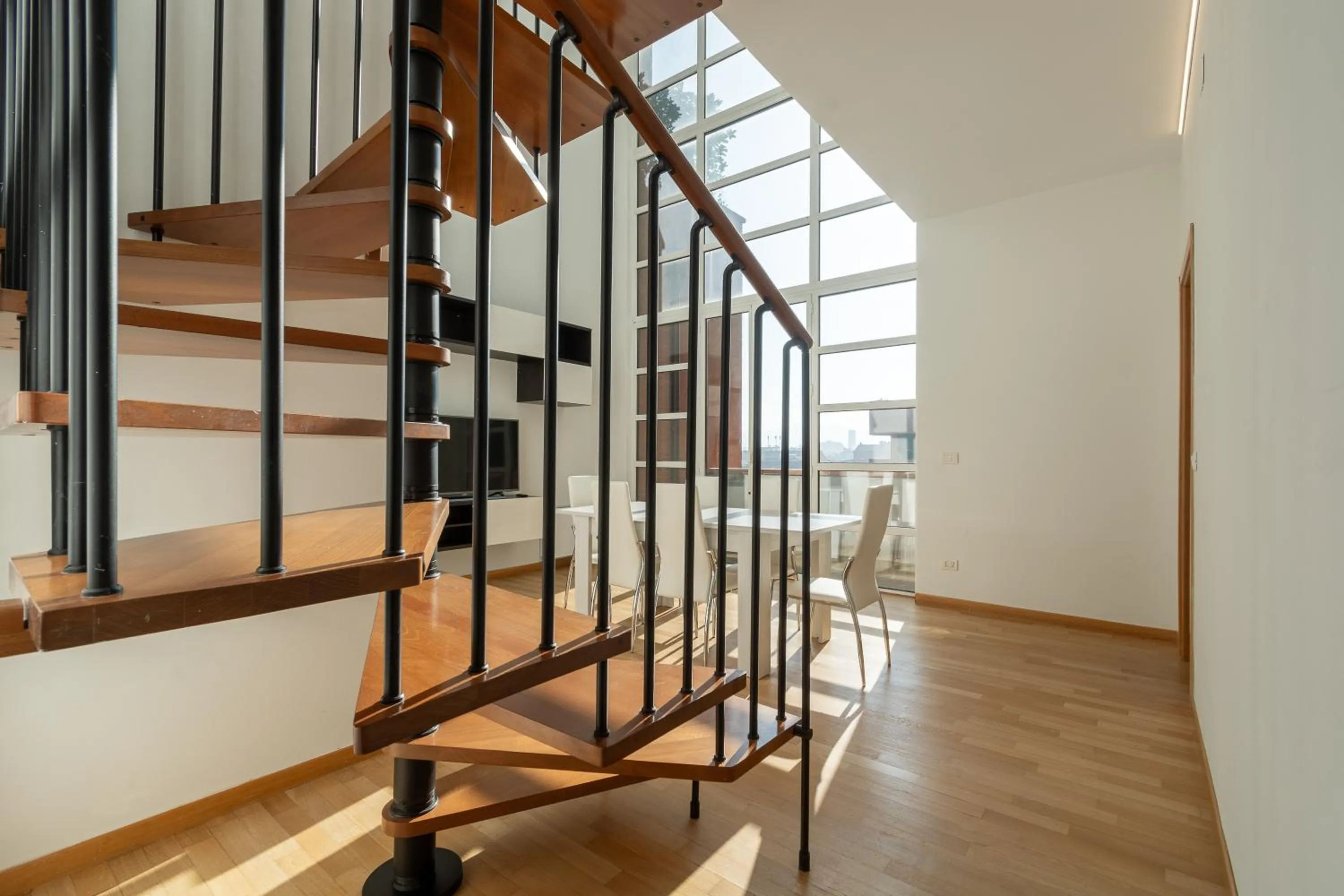 Bed in 4 Star Family & Friends Apt - Self Check-in