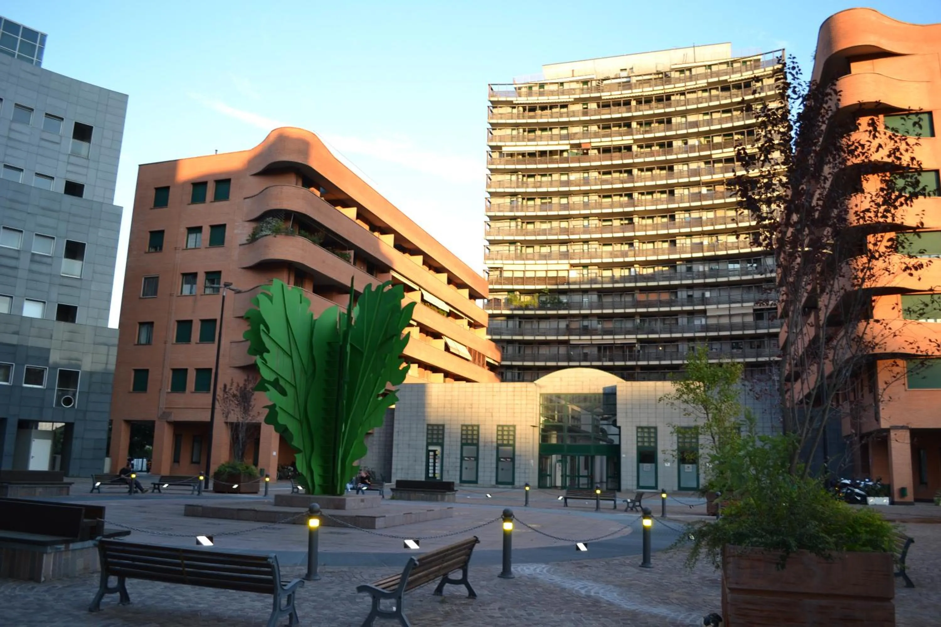 Property building in 4 Star Family & Friends Apt - Self Check-in