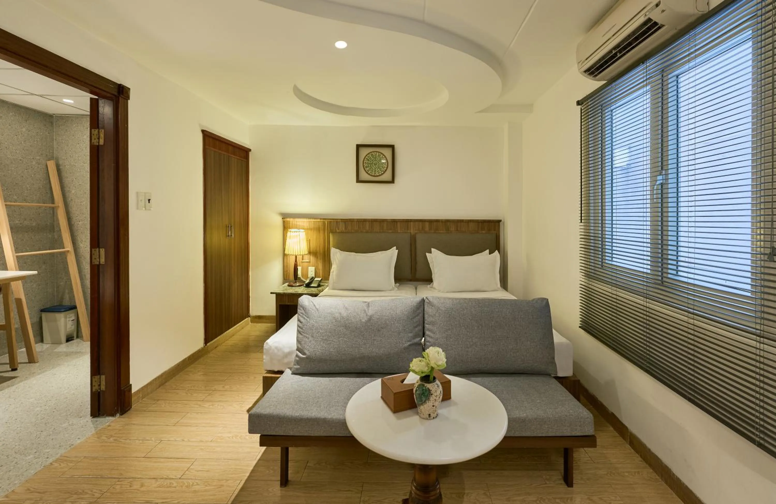 Bed in Sky Gem Hotel - Ben Thanh