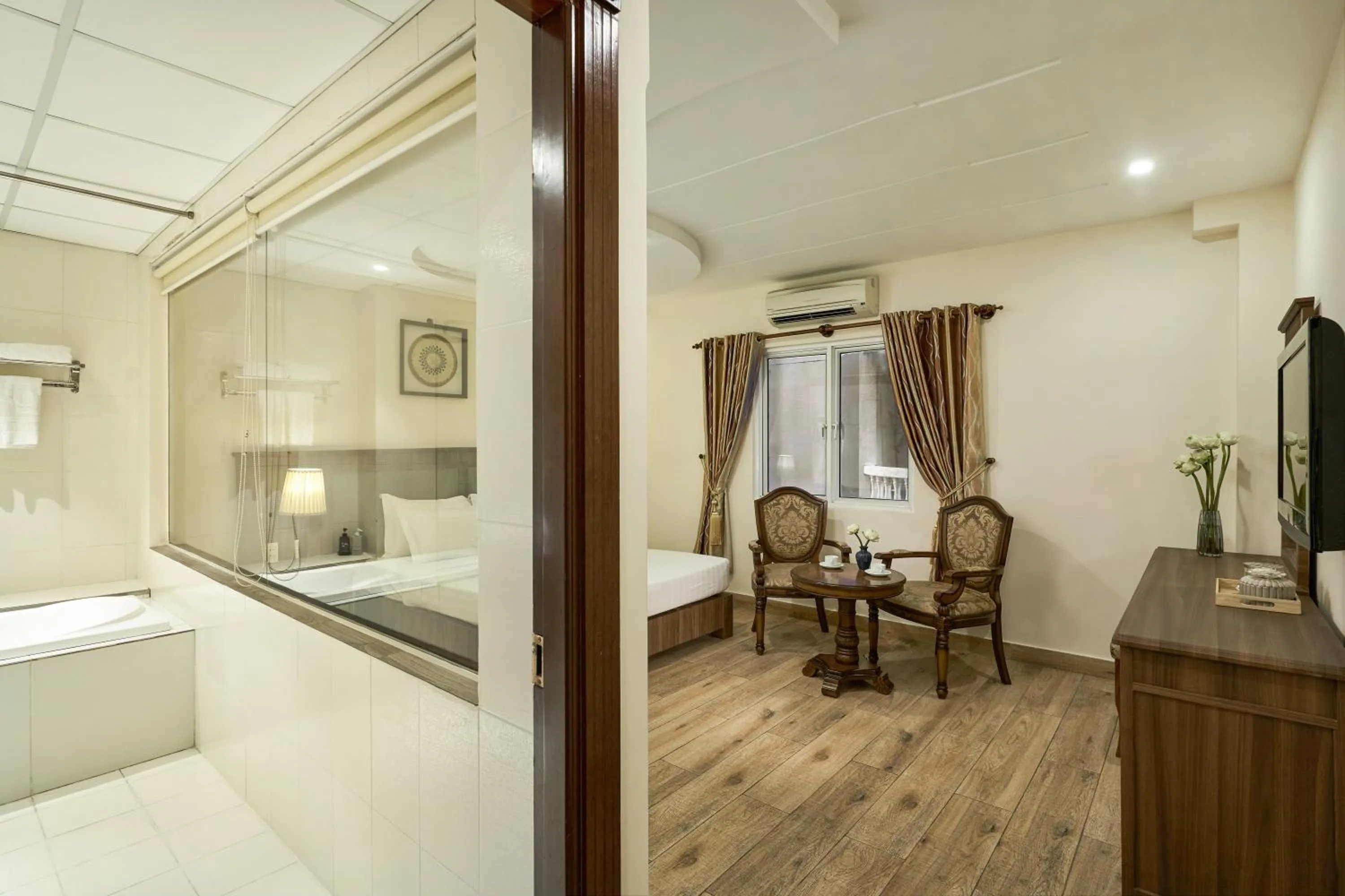 Bed in Sky Gem Hotel - Ben Thanh