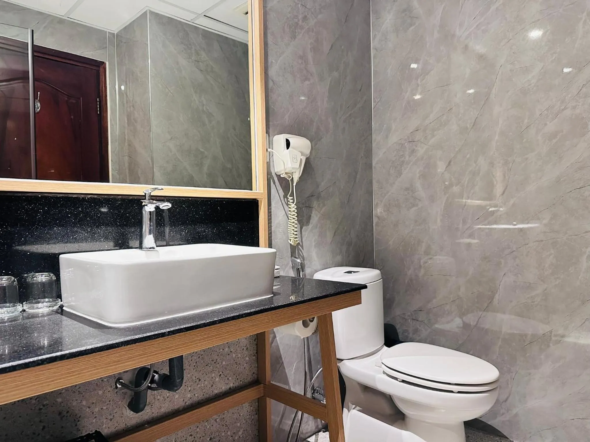 Shower in Sky Gem Hotel - Ben Thanh