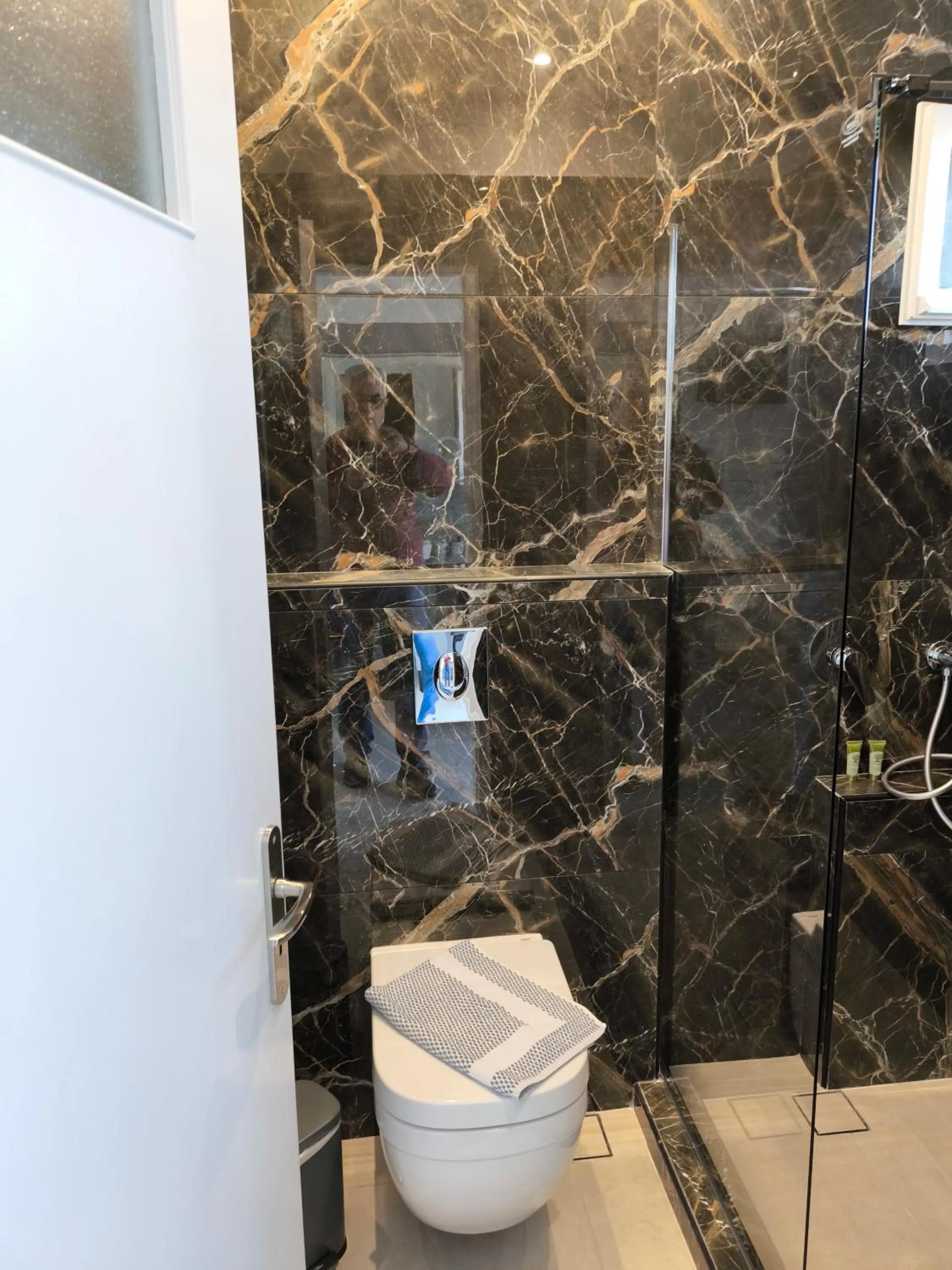 Bathroom in Mary Rooms