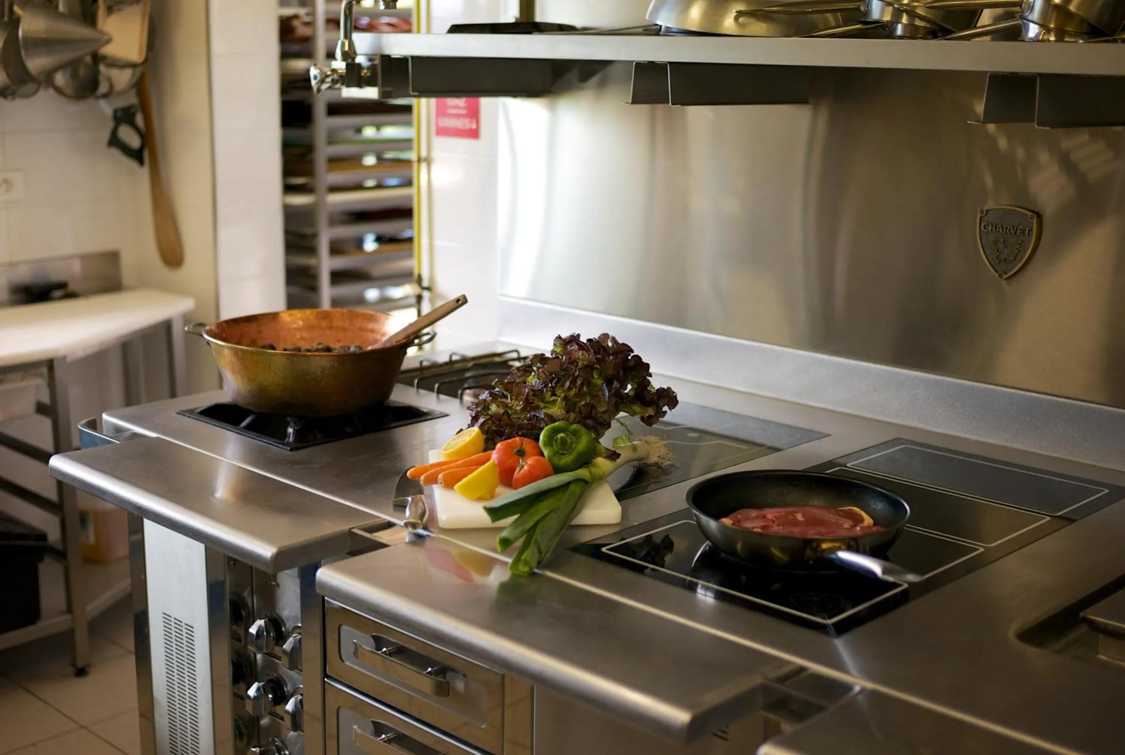Kitchen or kitchenette in Logis Hotel Restaurant La Porte des Cévennes