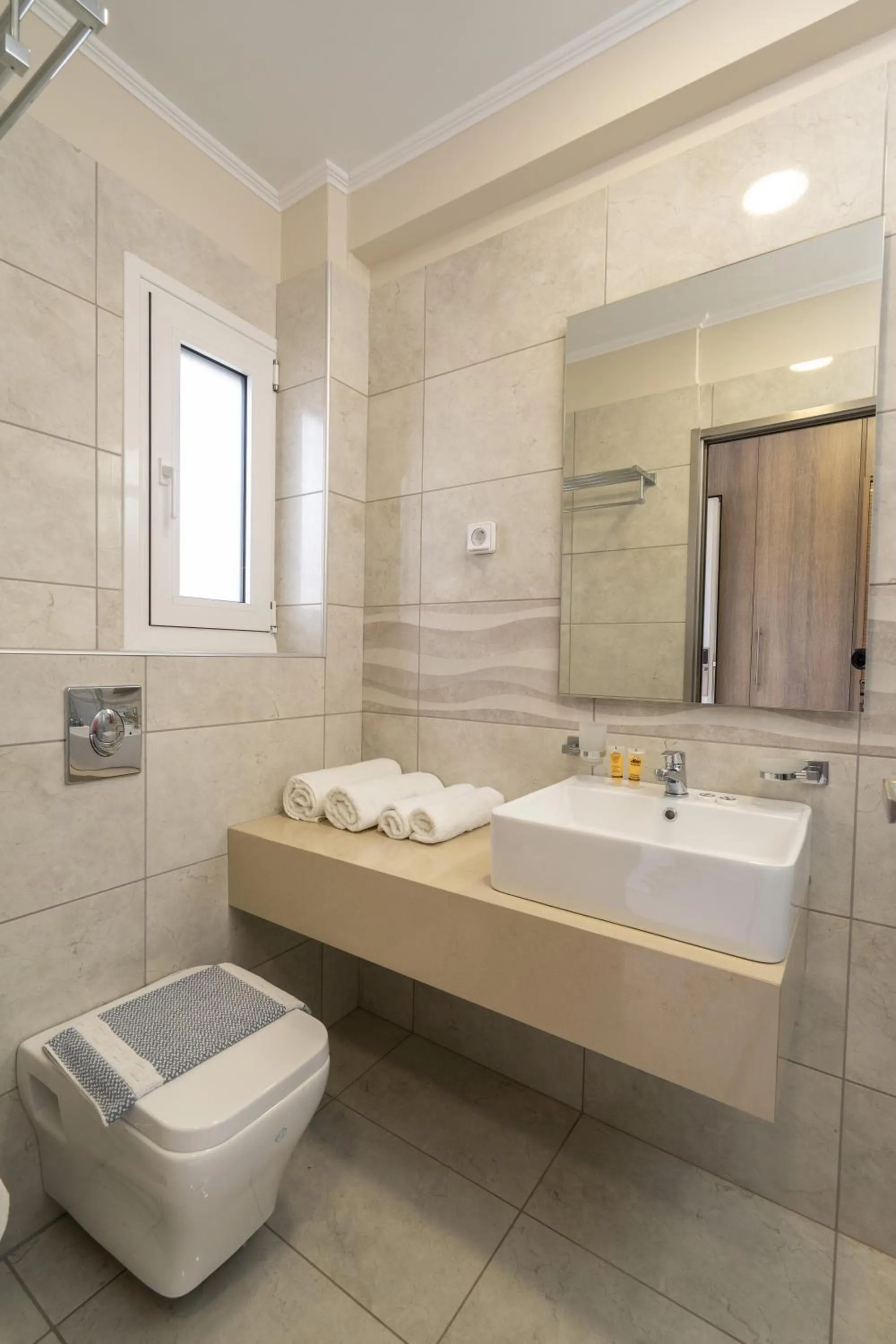 Bathroom in Diamanto Complex