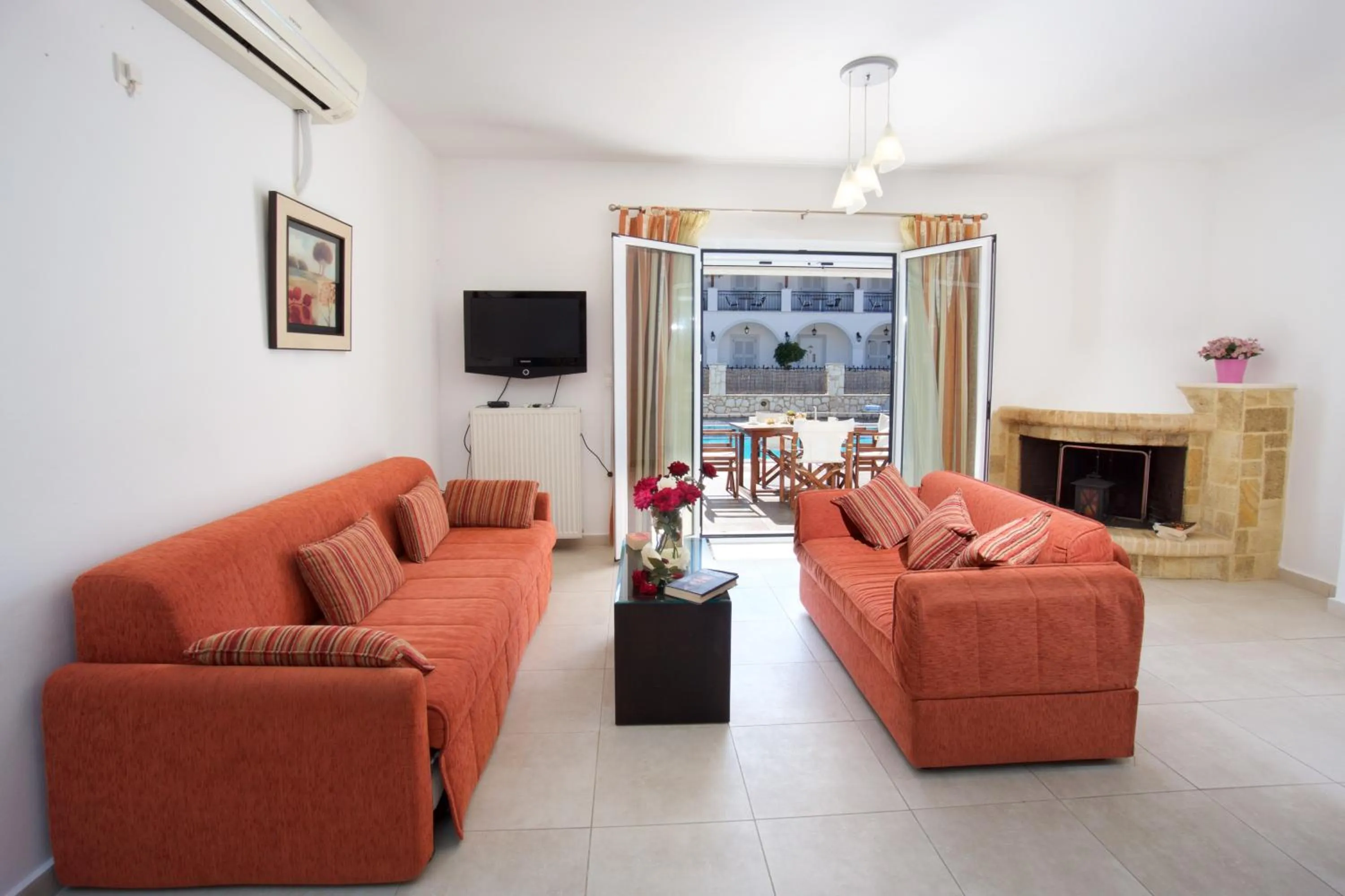 Seating area in Diamanto Complex