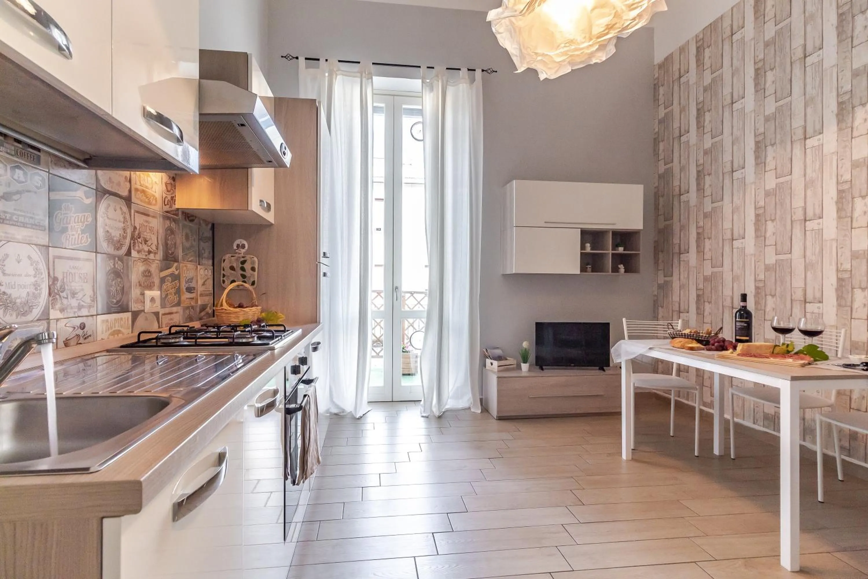 Kitchen or kitchenette in La Casa Rosa