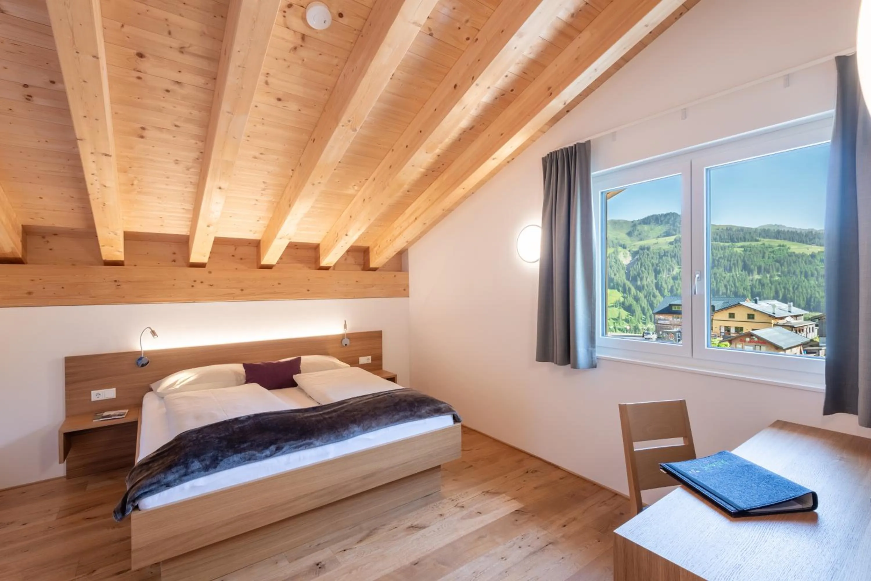 Bed in Rössle Appartements und Sport Rössle Skiverleih & Sportgeschäft