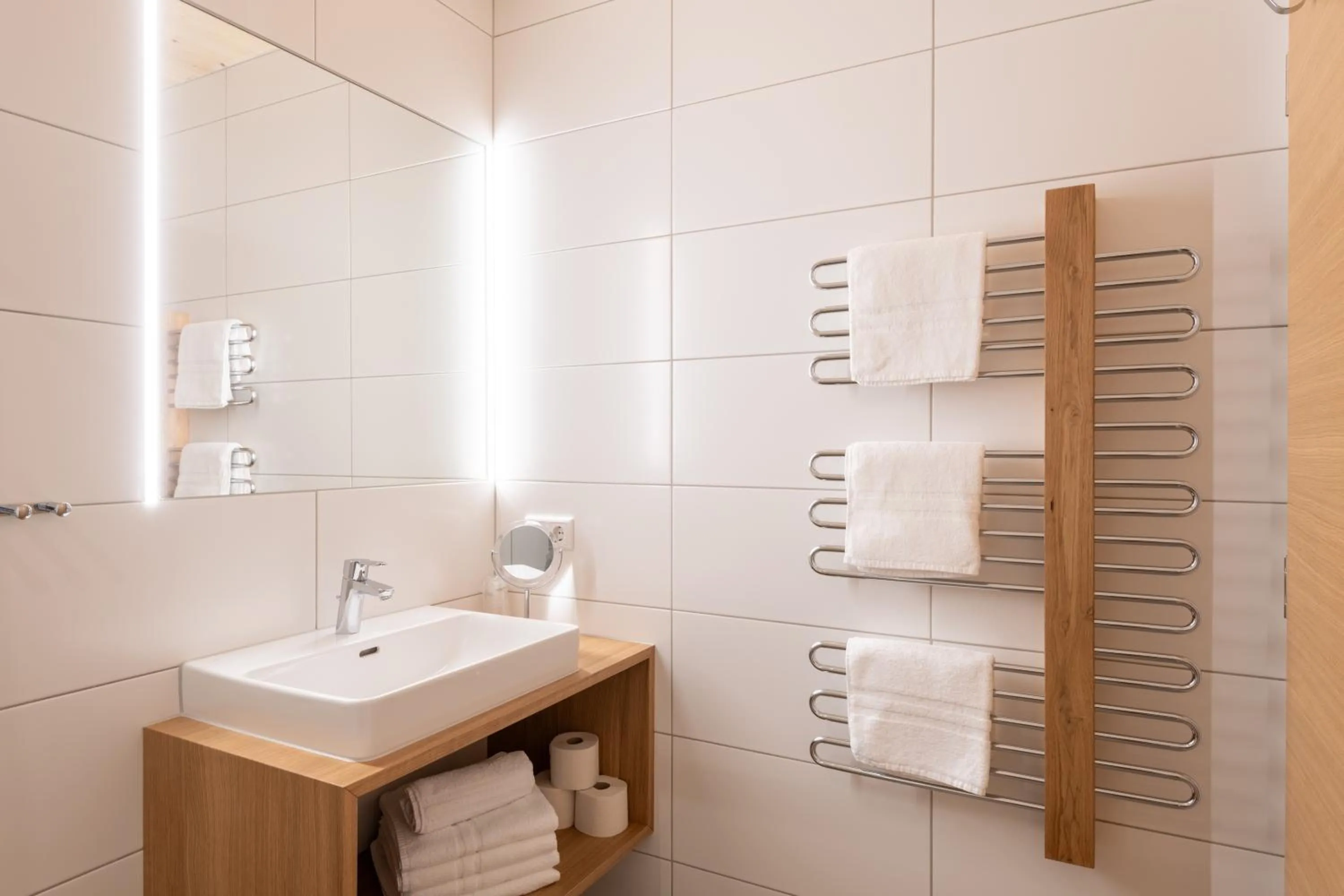 Bathroom in Rössle Appartements und Sport Rössle Skiverleih & Sportgeschäft