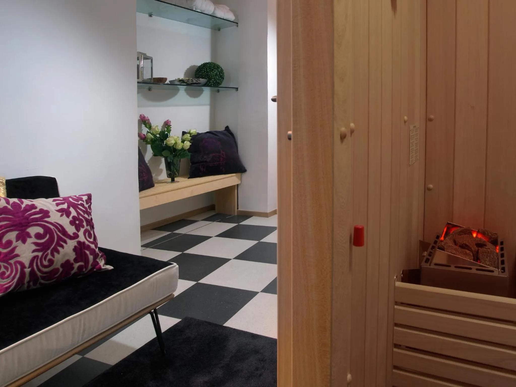 Sauna in Graziella Patio Hotel