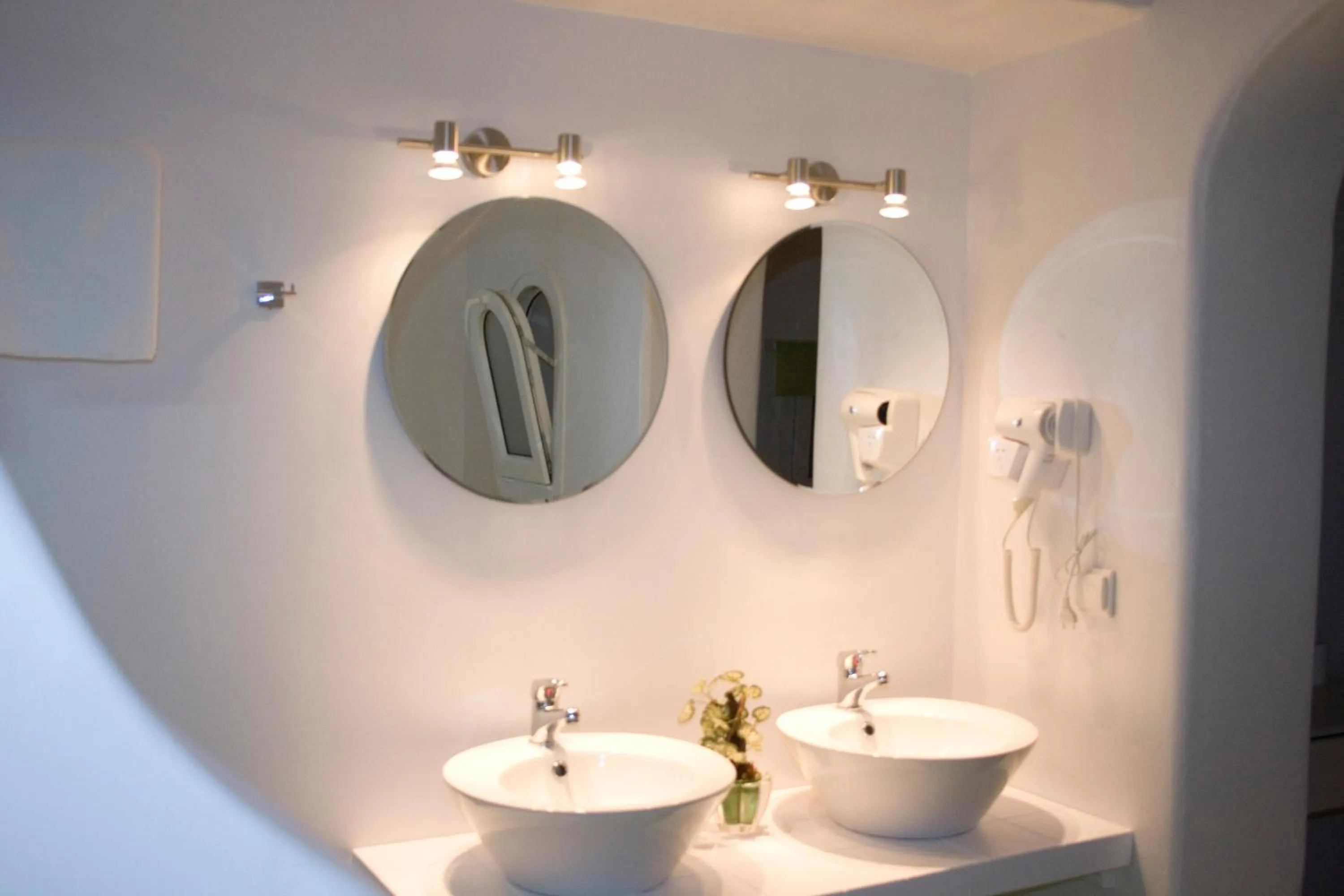 Bathroom in Artemoula's Studios