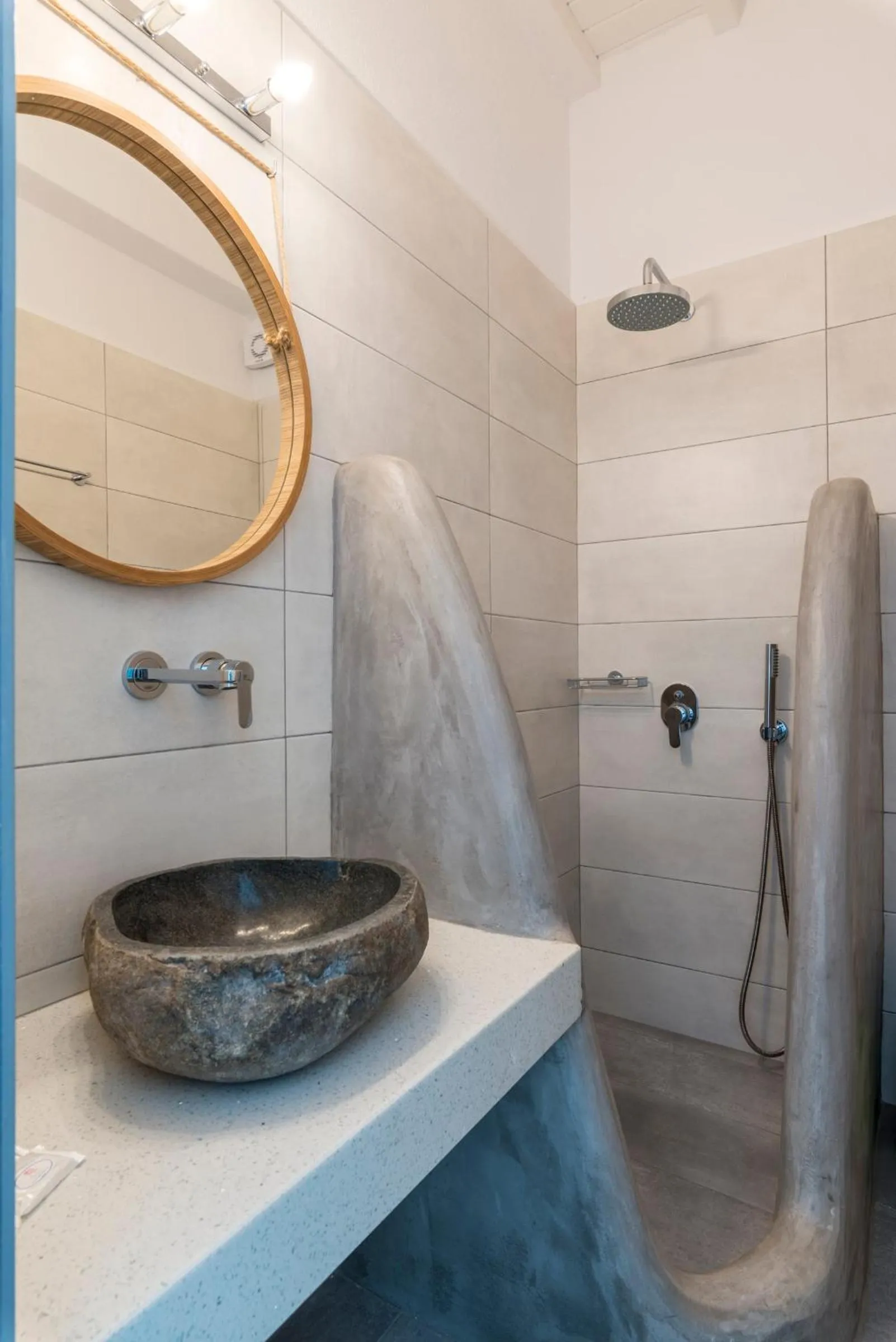 Bathroom in Artemoula's Studios