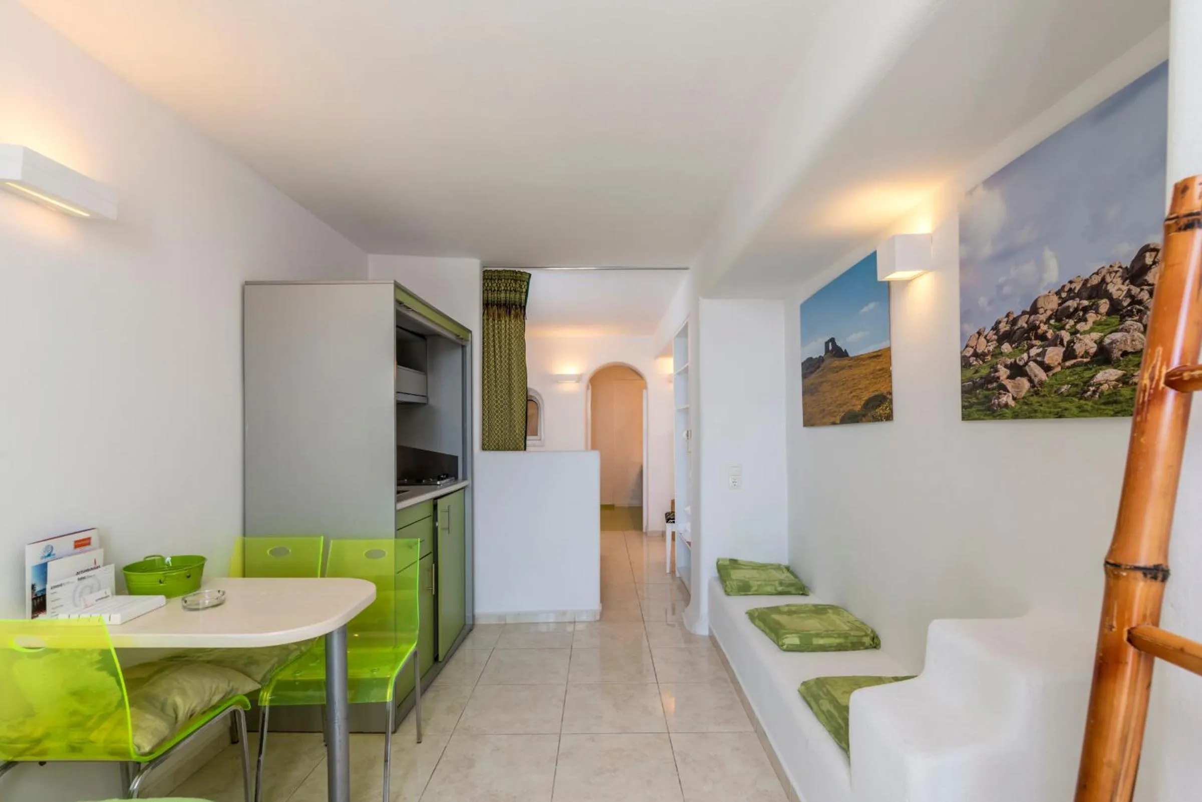 Decorative detail in Artemoula's Studios