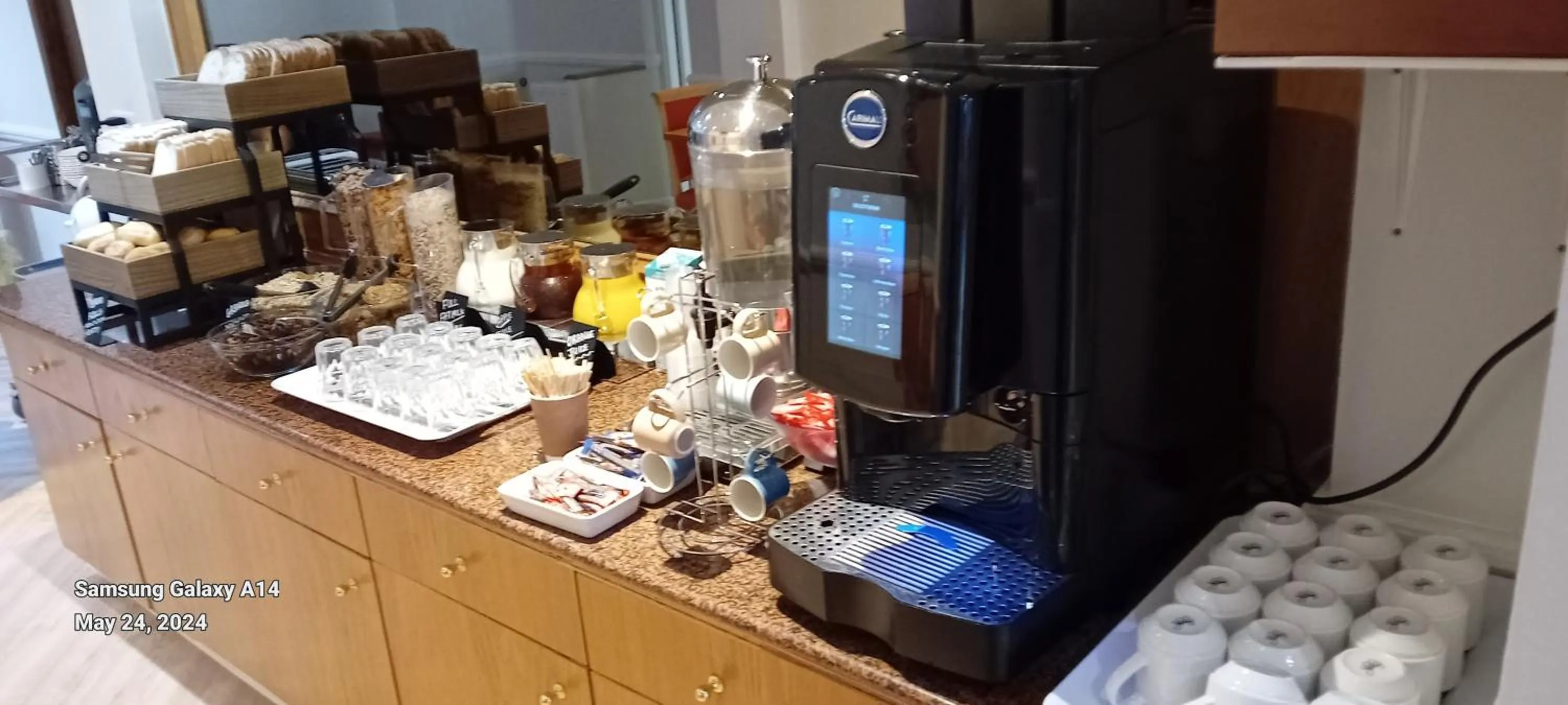 Breakfast in Americana Hotel