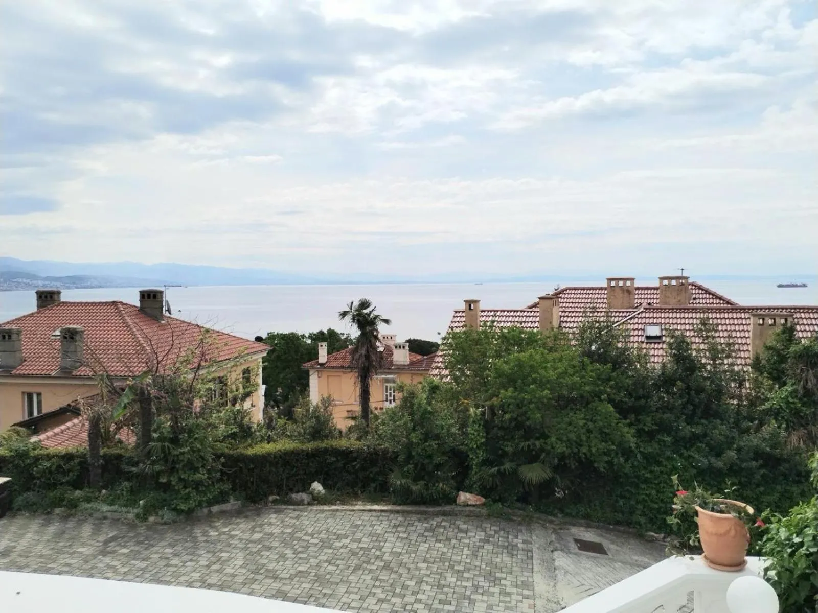 Sea view in Apartments Darijana