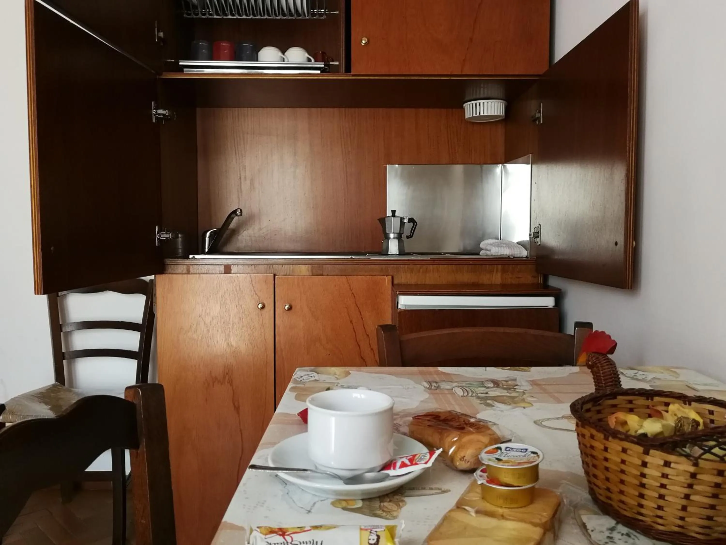 Coffee/tea facilities in B&B Leggieri Villa Siria