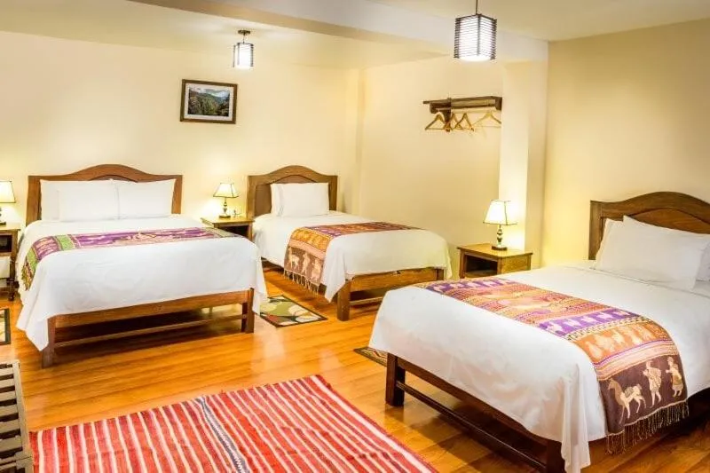 Photo of the whole room, Bed in La Casa de Anita