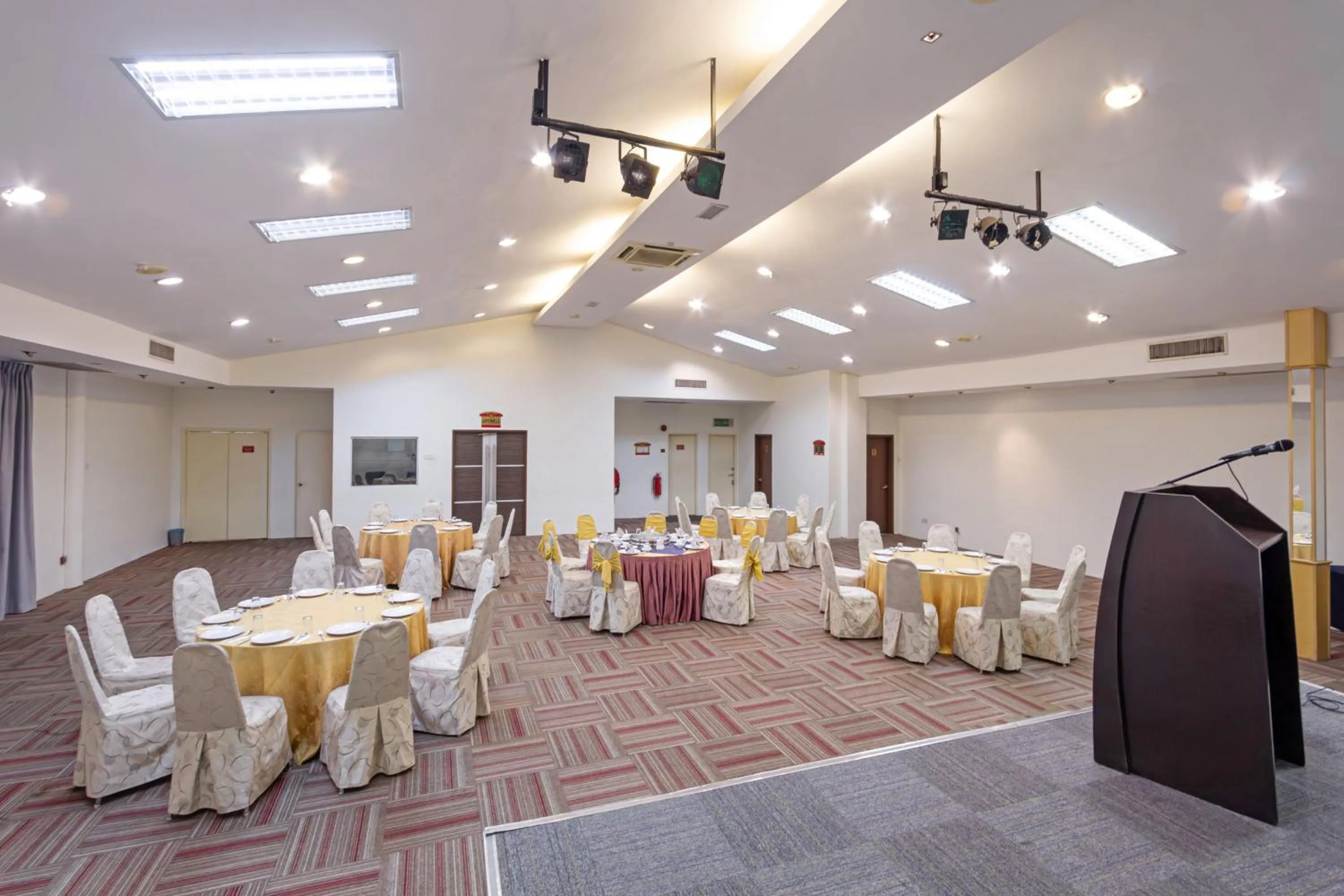 Meeting/conference room in Kings Hotel Melaka