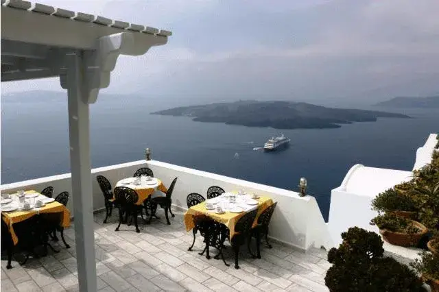Restaurant/places to eat in Tzekos Villas Restaurant/places to eat in Tzekos Villas