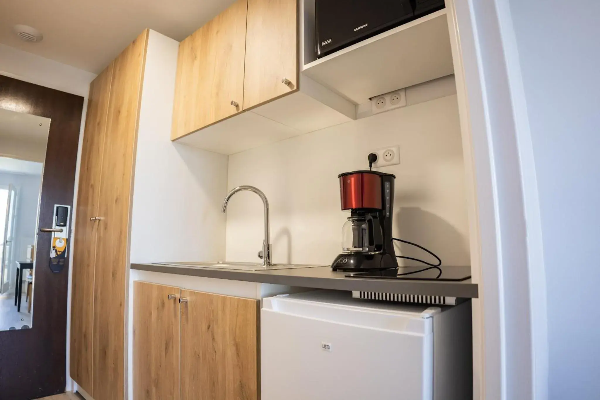 Executive Studio in Brit Hotel Le Parc Vichy Executive Studio in Brit Hotel Le Parc Vichy