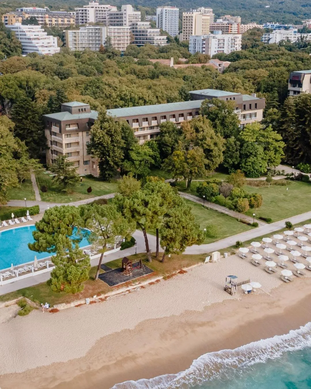 Property building in HVD Lotos Hotel - All Inclusive à-la-carte, Private Beach & Free Parking