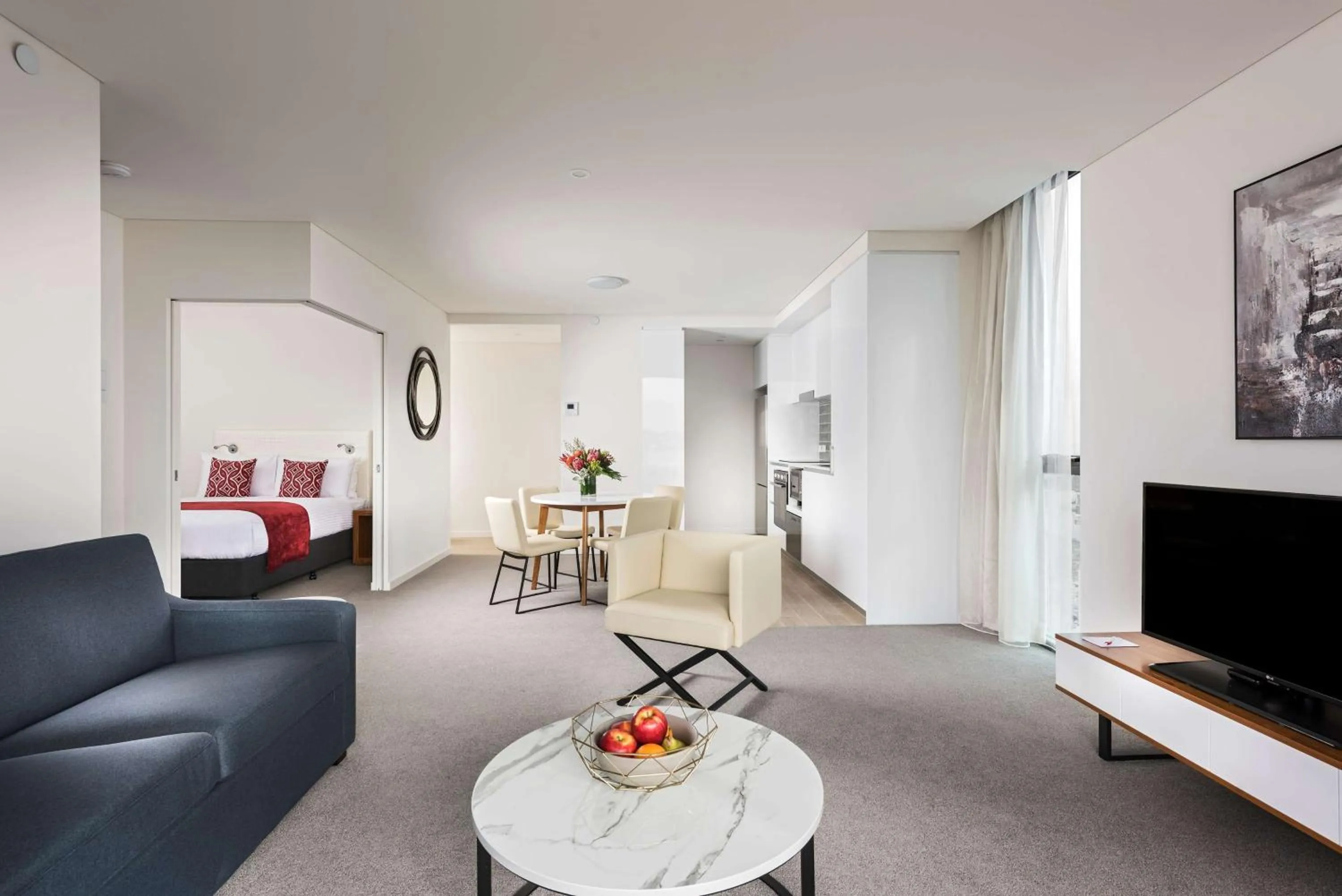 Photo of the whole room in Ramada by Wyndham VetroBlu Scarborough Beach