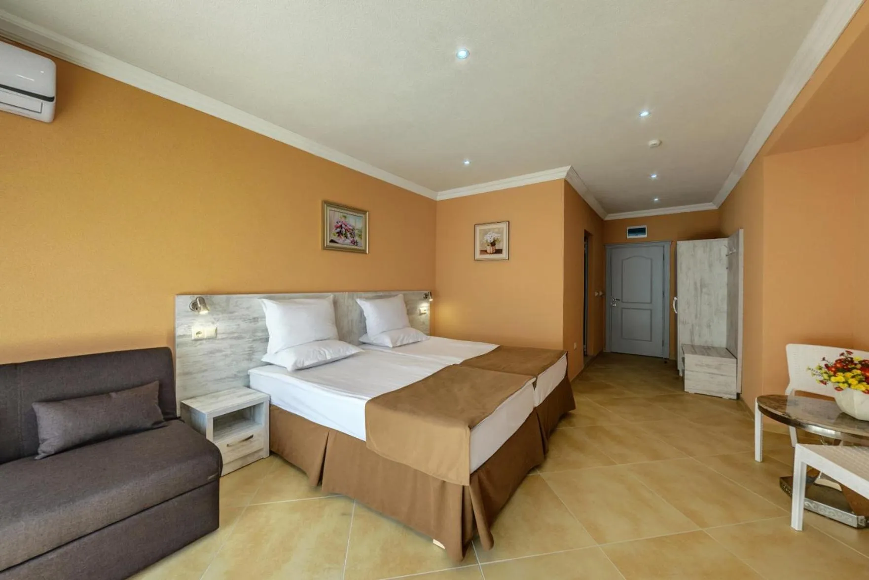 Bed in Hotel Riva Park - All Inclusive