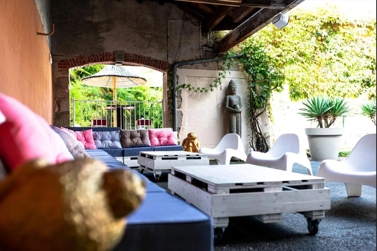 Balcony/Terrace in Brit Hotel Confort Auclair