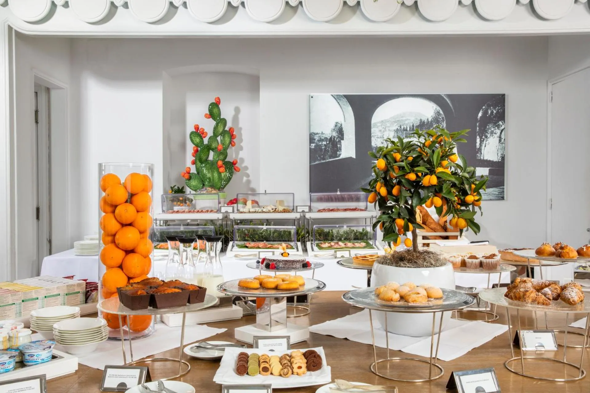 Breakfast in Hotel Punta Tragara