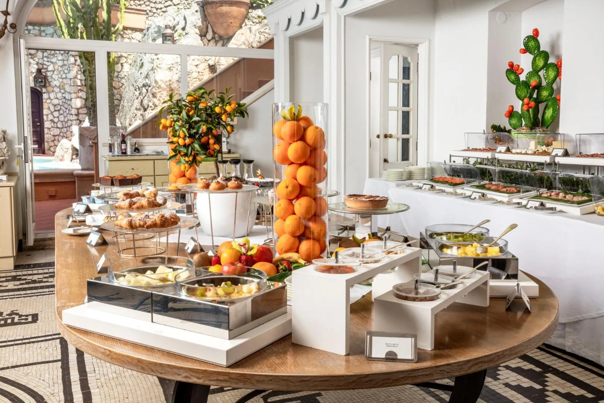 Continental breakfast in Hotel Punta Tragara