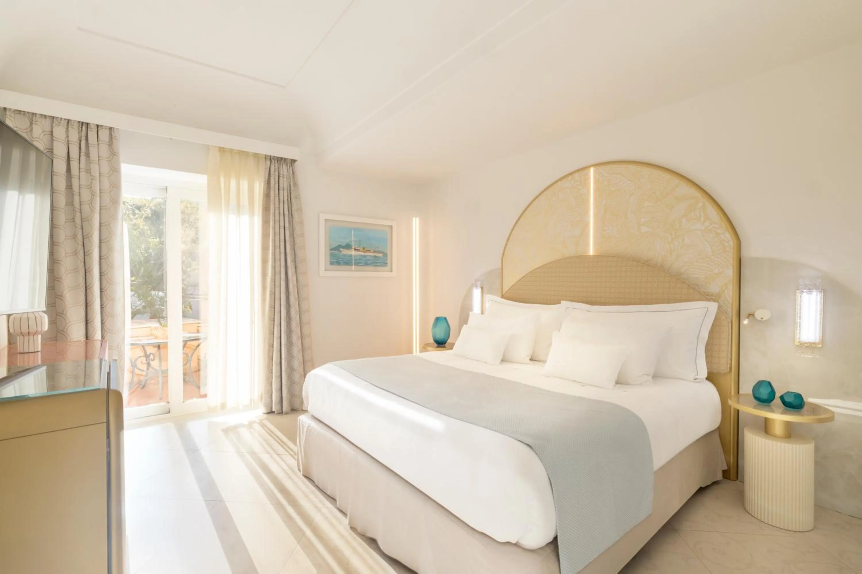 Bed in Hotel Punta Tragara