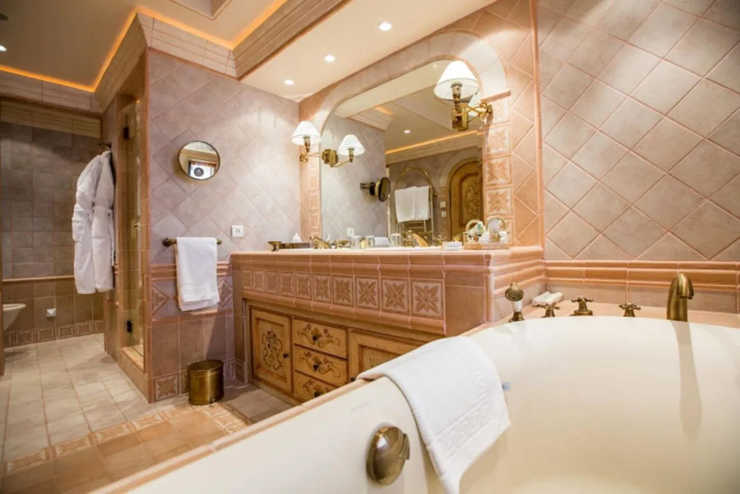 Bathroom in Hôtel de la Loze