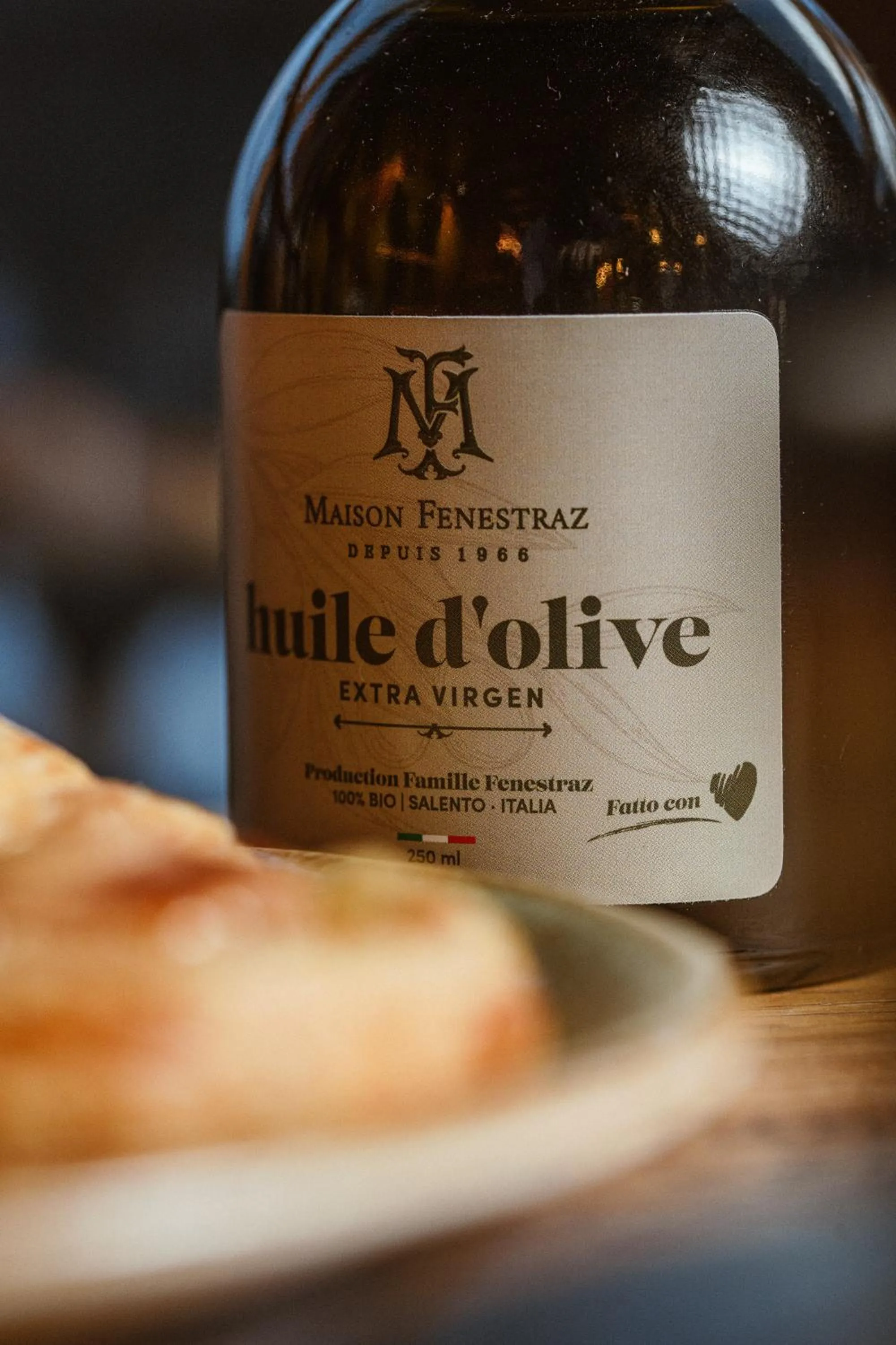 Property logo or sign in Hôtel de la Loze