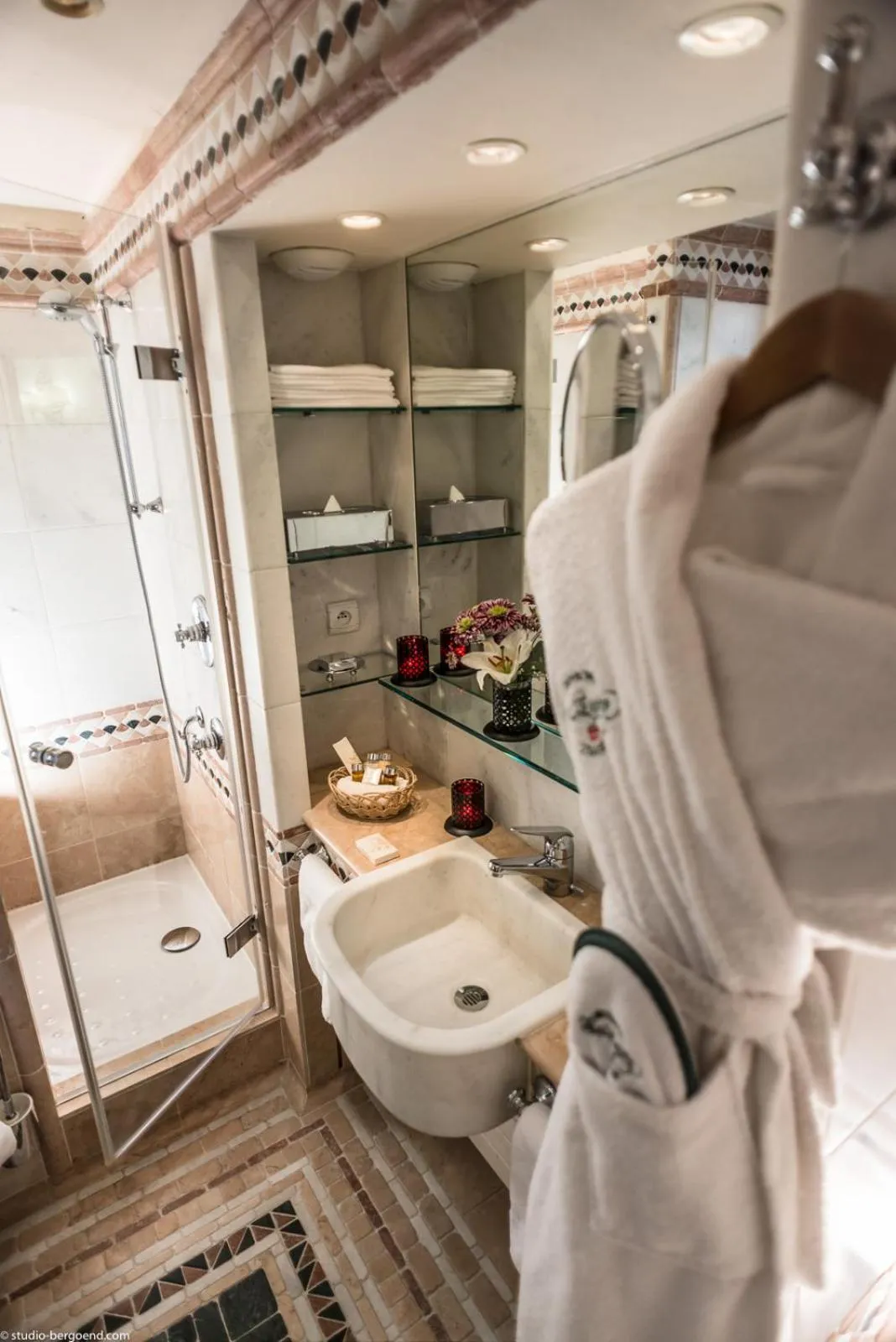 Bathroom in Hôtel de la Loze