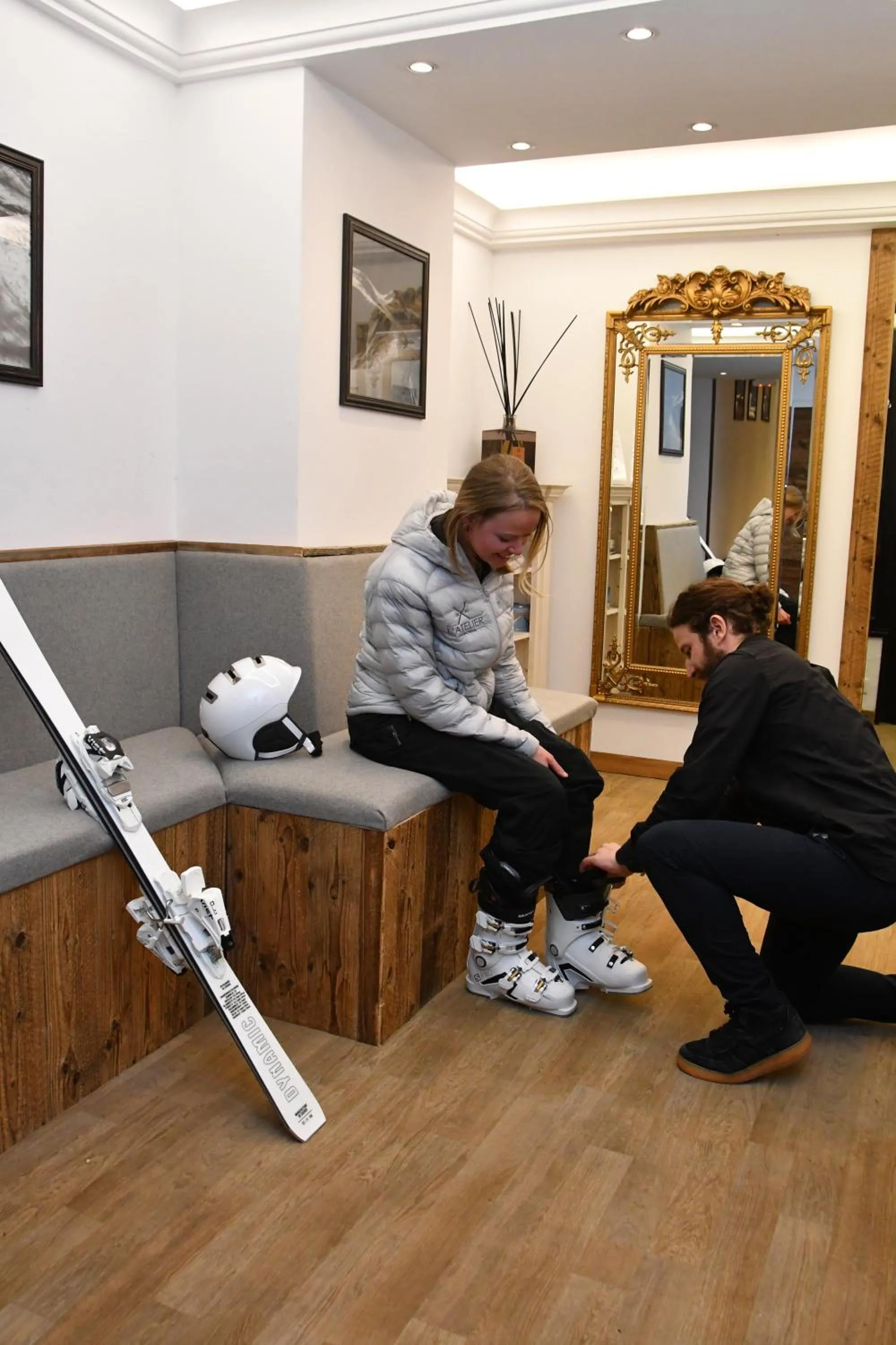 Ski School in Hôtel de la Loze