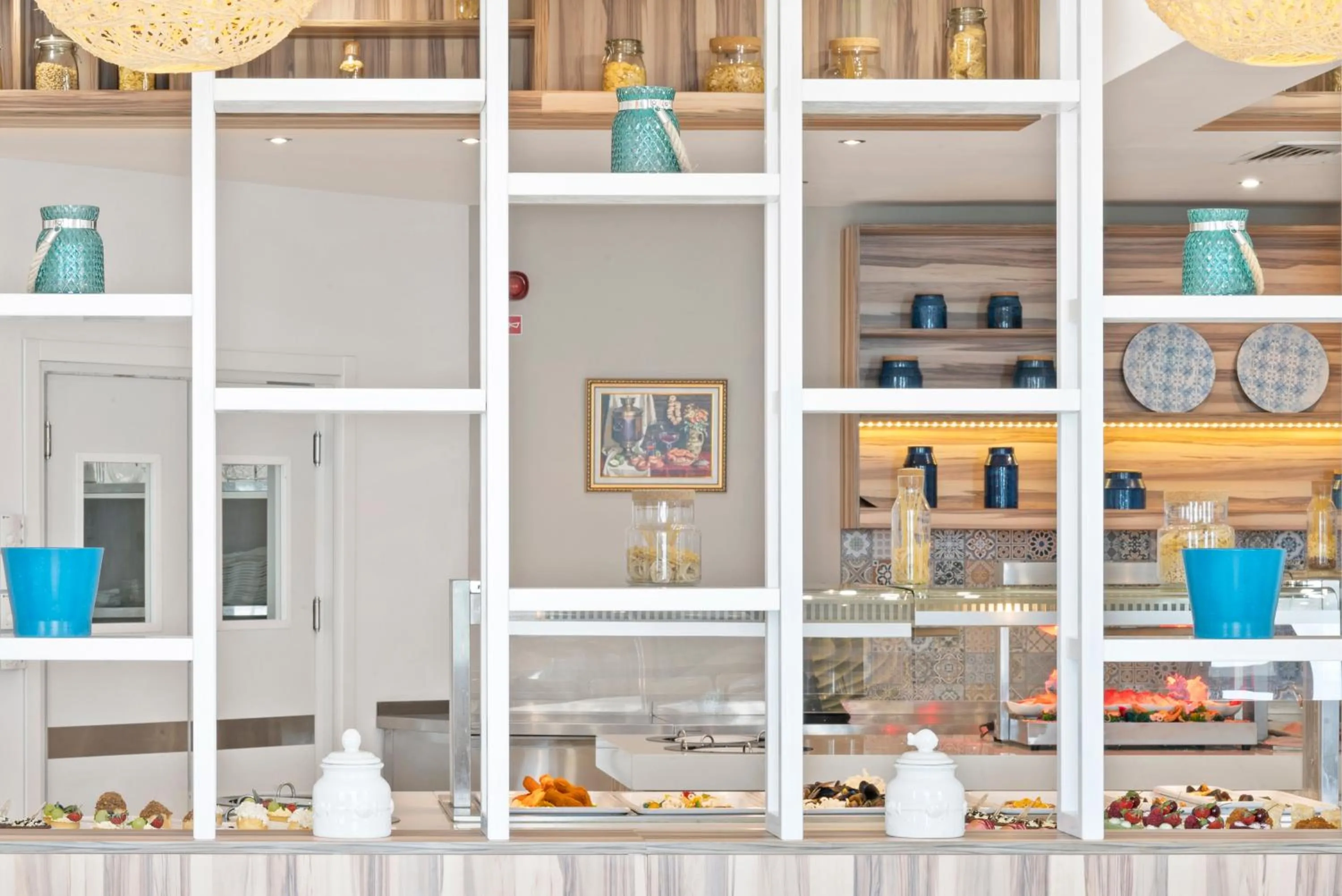 Restaurant/places to eat in HVD Nympha Hotel - Adults Only - Private Beach & Free Parking