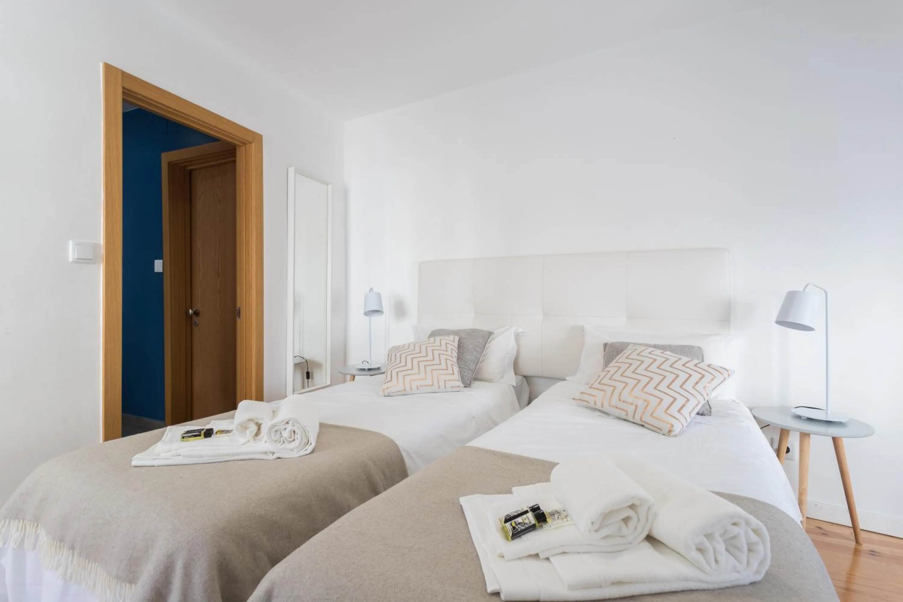 Bedroom, Bed in Apartments Center Alfama