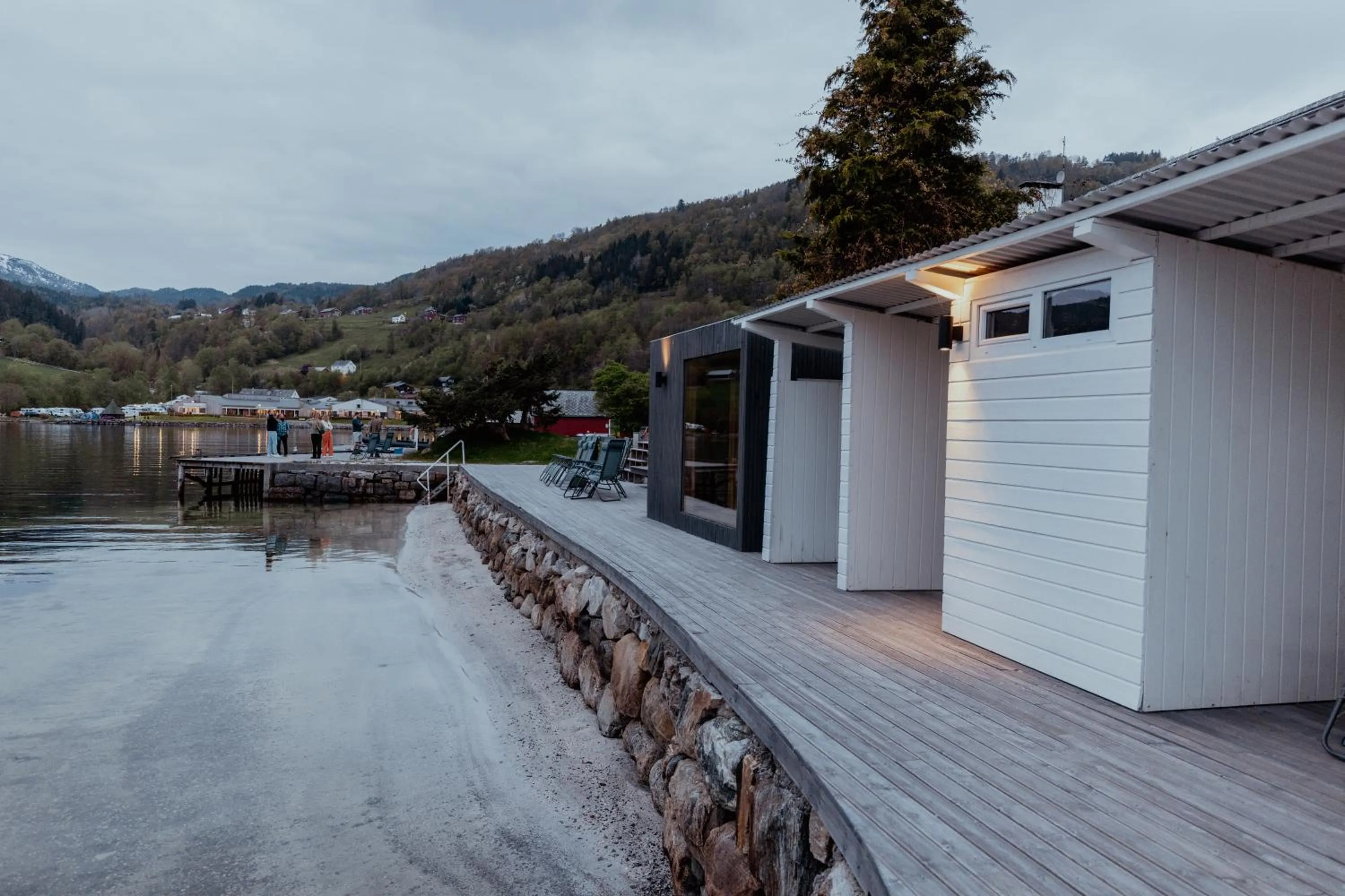Swimming pool in Brakanes Hotel