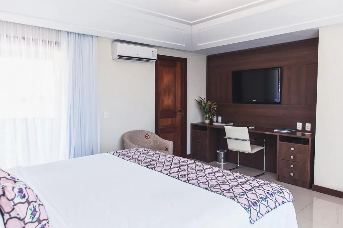 Photo of the whole room, Bed in Hotel Ferradura Resort