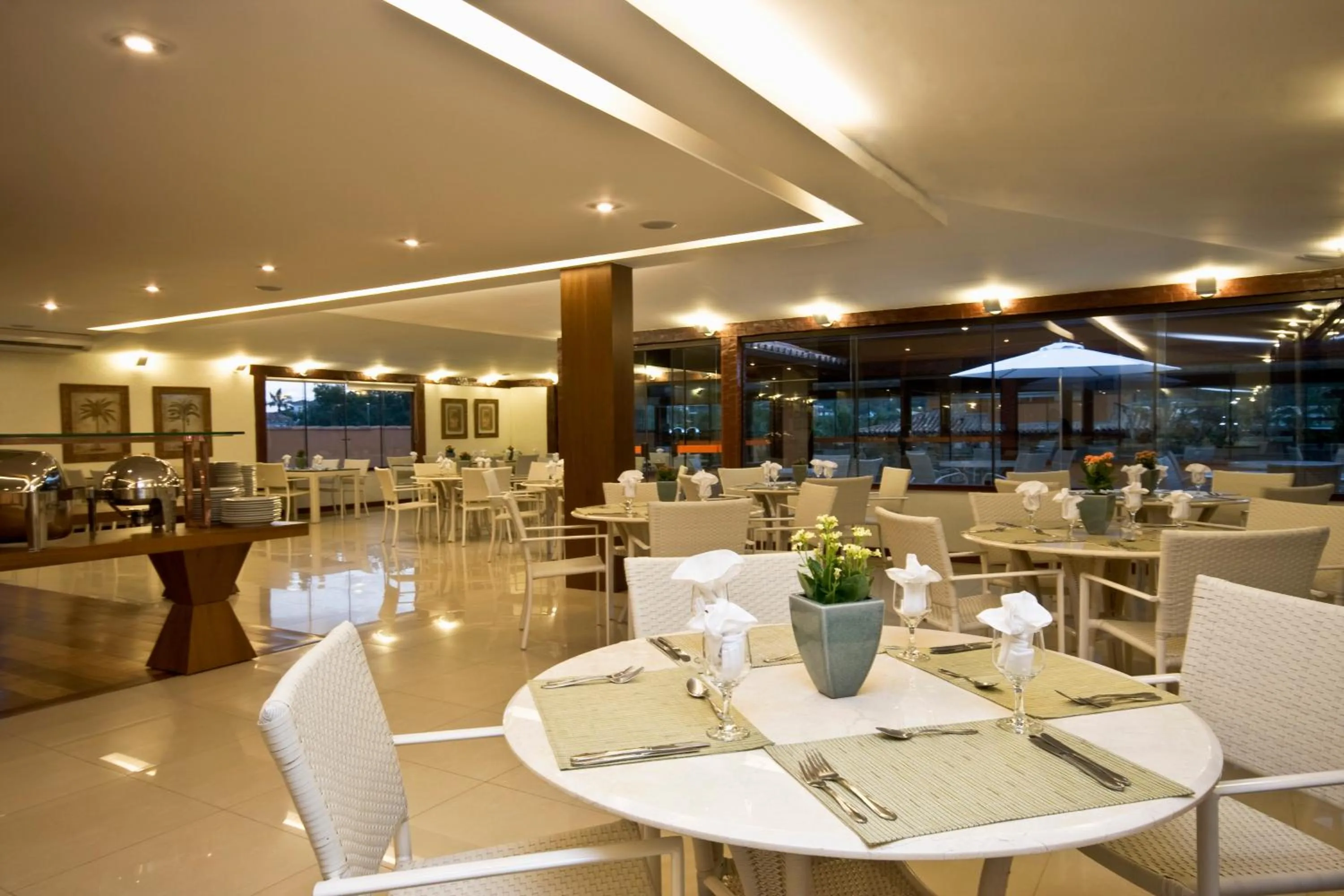 Restaurant/places to eat in Hotel Ferradura Resort