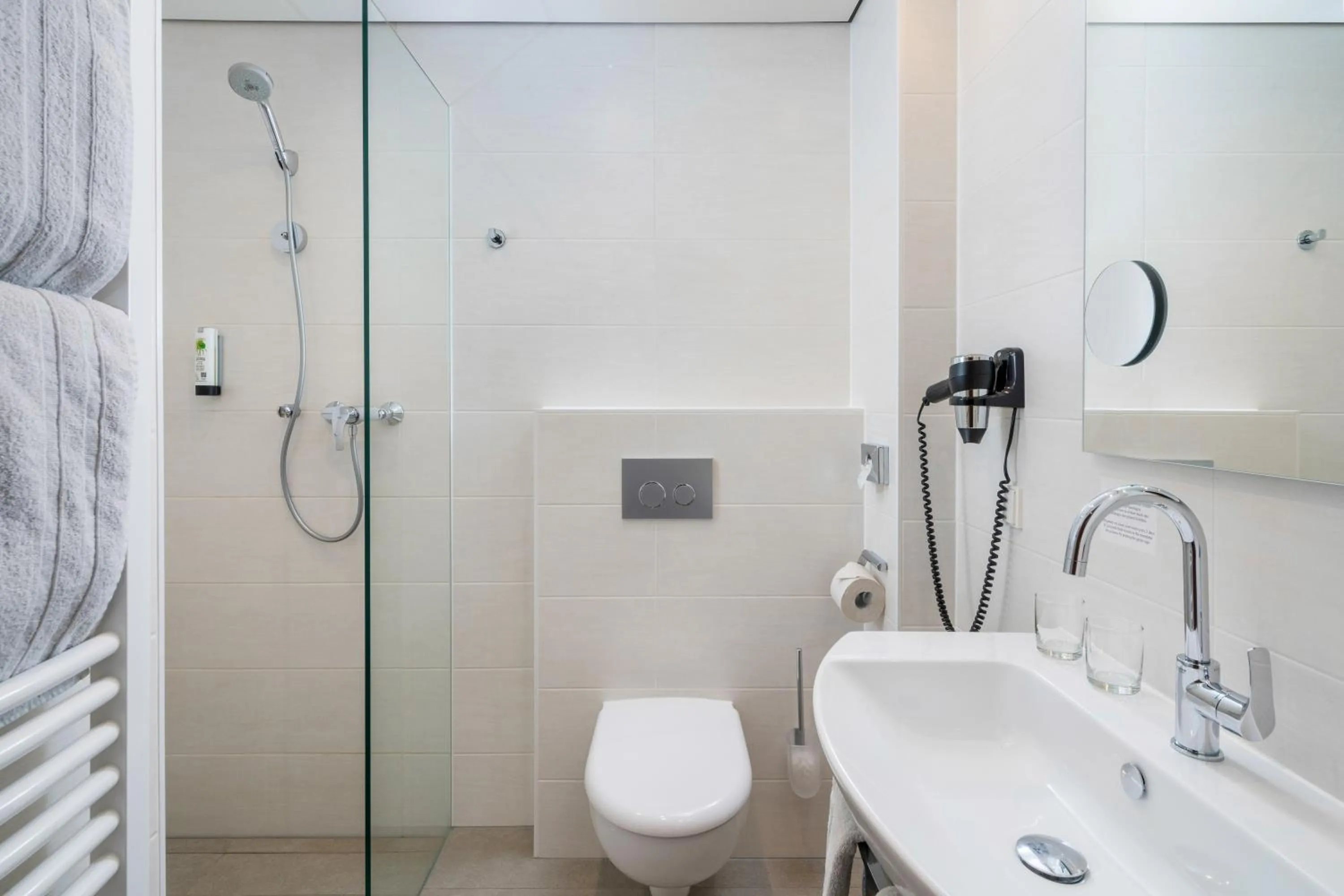 Bathroom in Hotel Straubs Schöne Aussicht