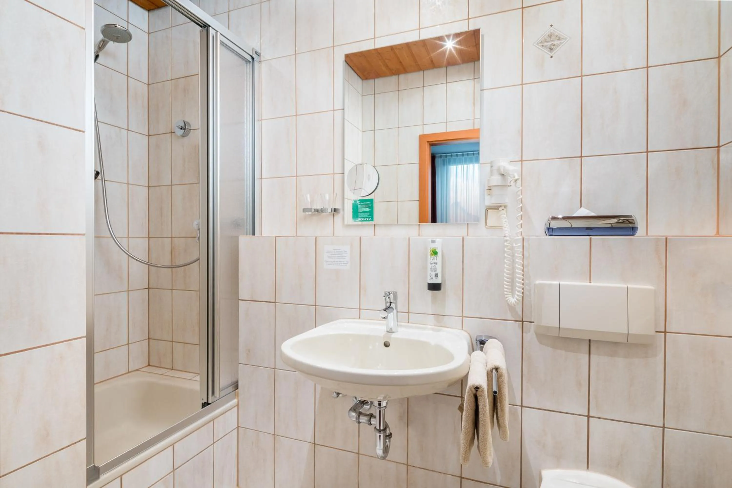 Bathroom in Hotel Straubs Schöne Aussicht