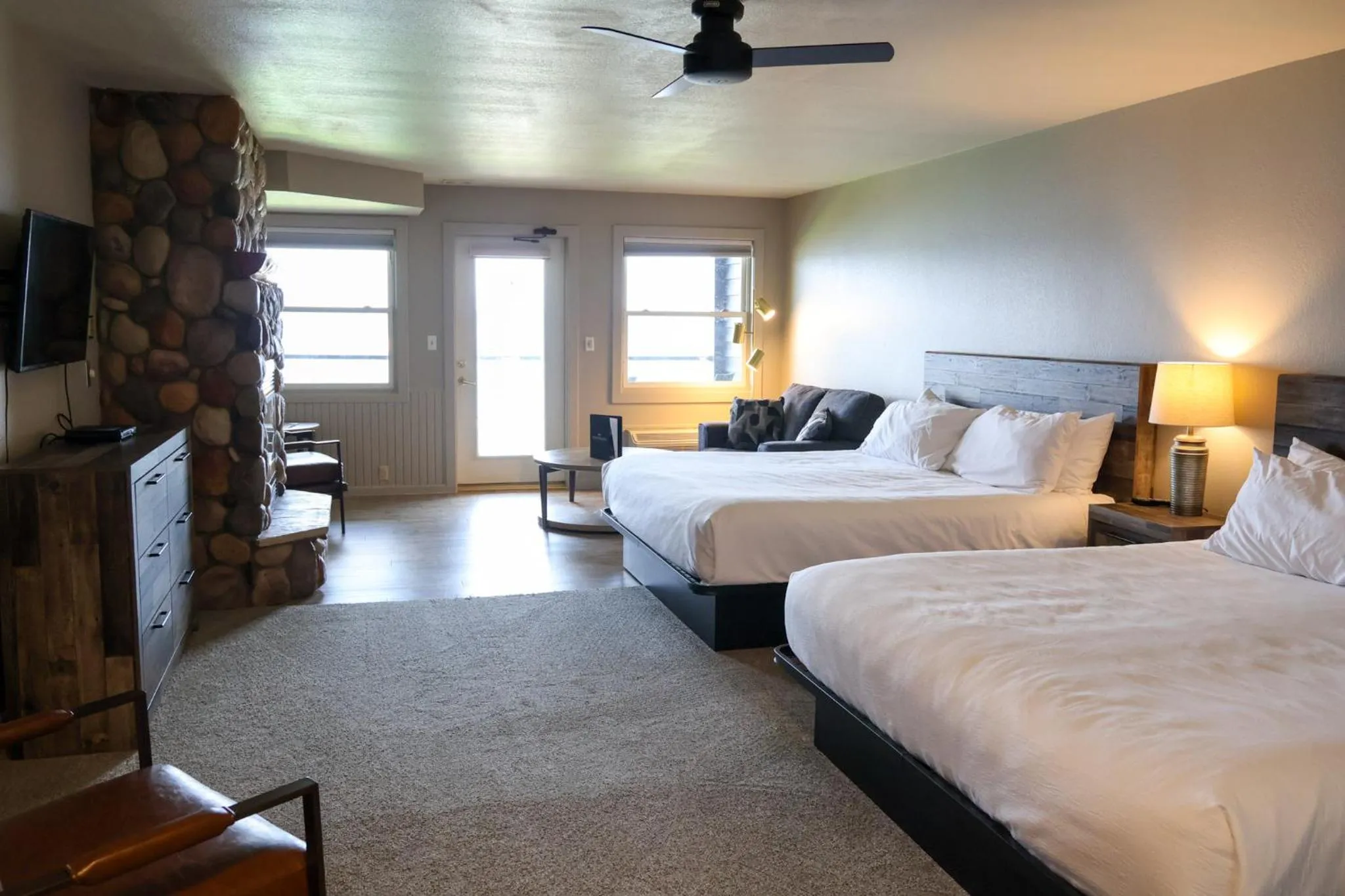 Bed in Quarterdeck Resort