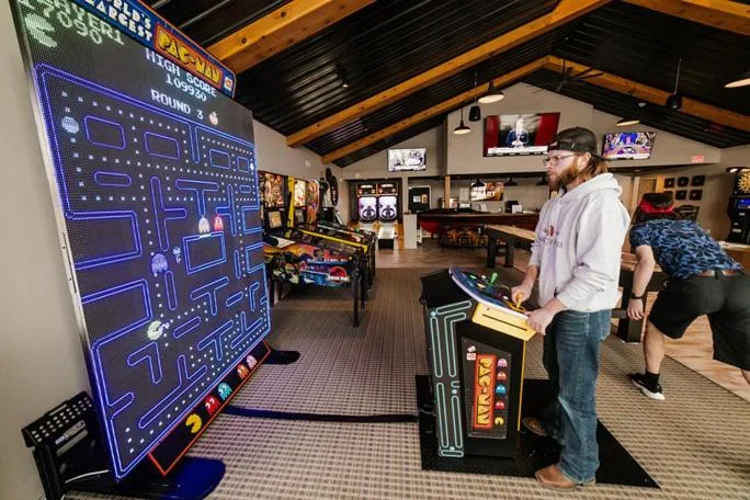 Game Room in Quarterdeck Resort